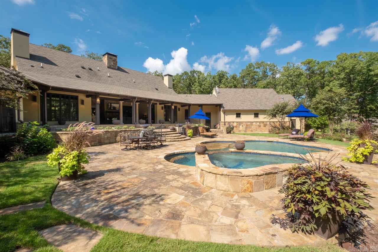 CHENAL DOWNS - Residential