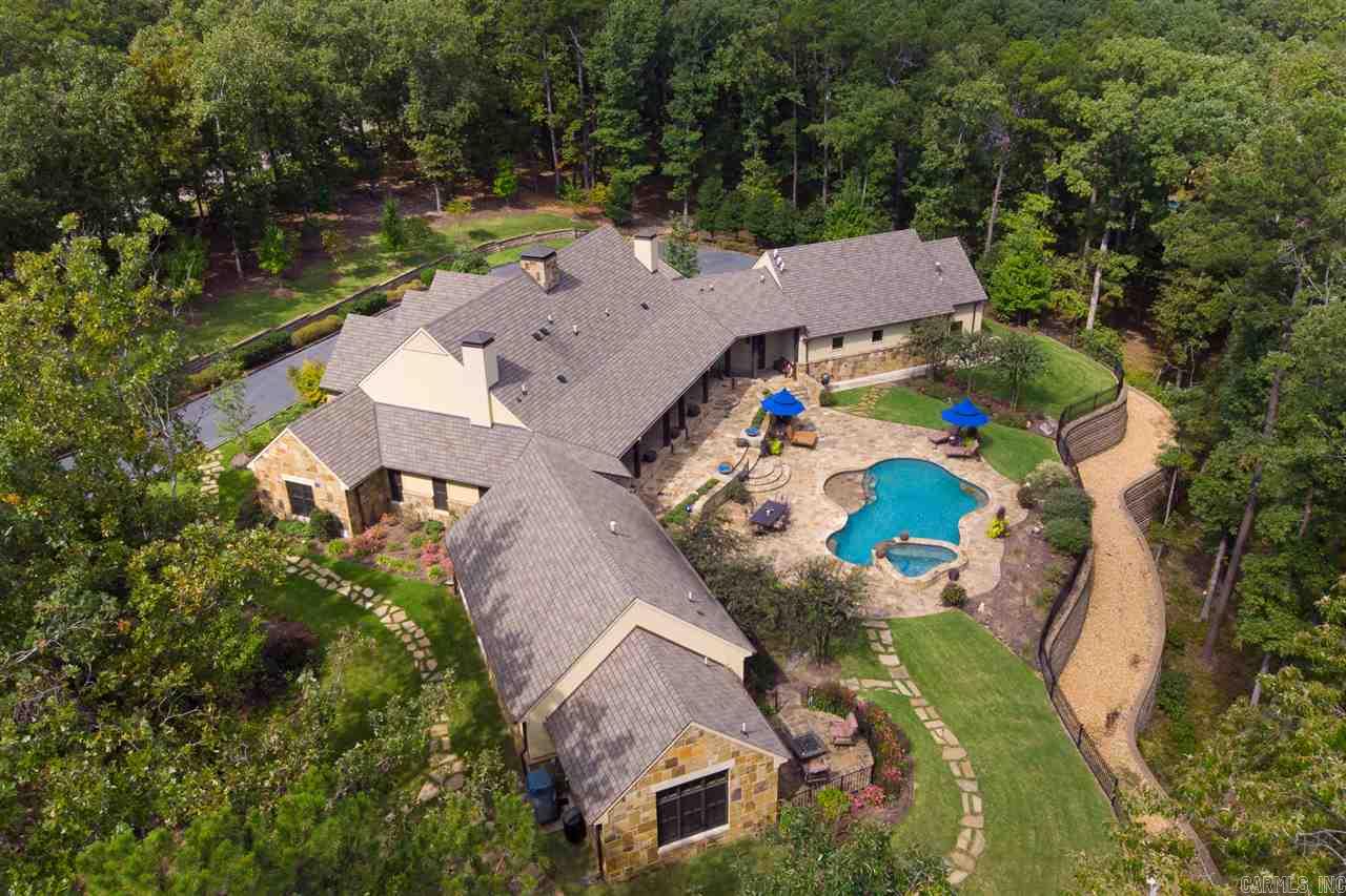 CHENAL DOWNS - Residential