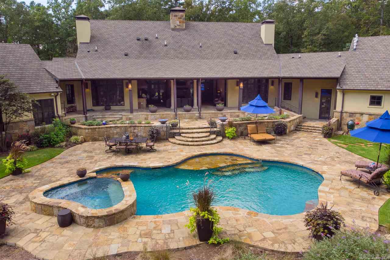 CHENAL DOWNS - Residential