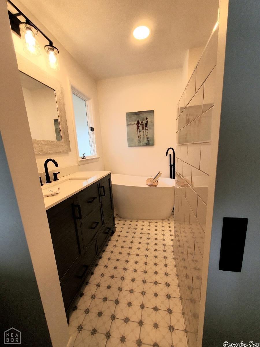 SYCAMORE SPRINGS ESTATES - Residential