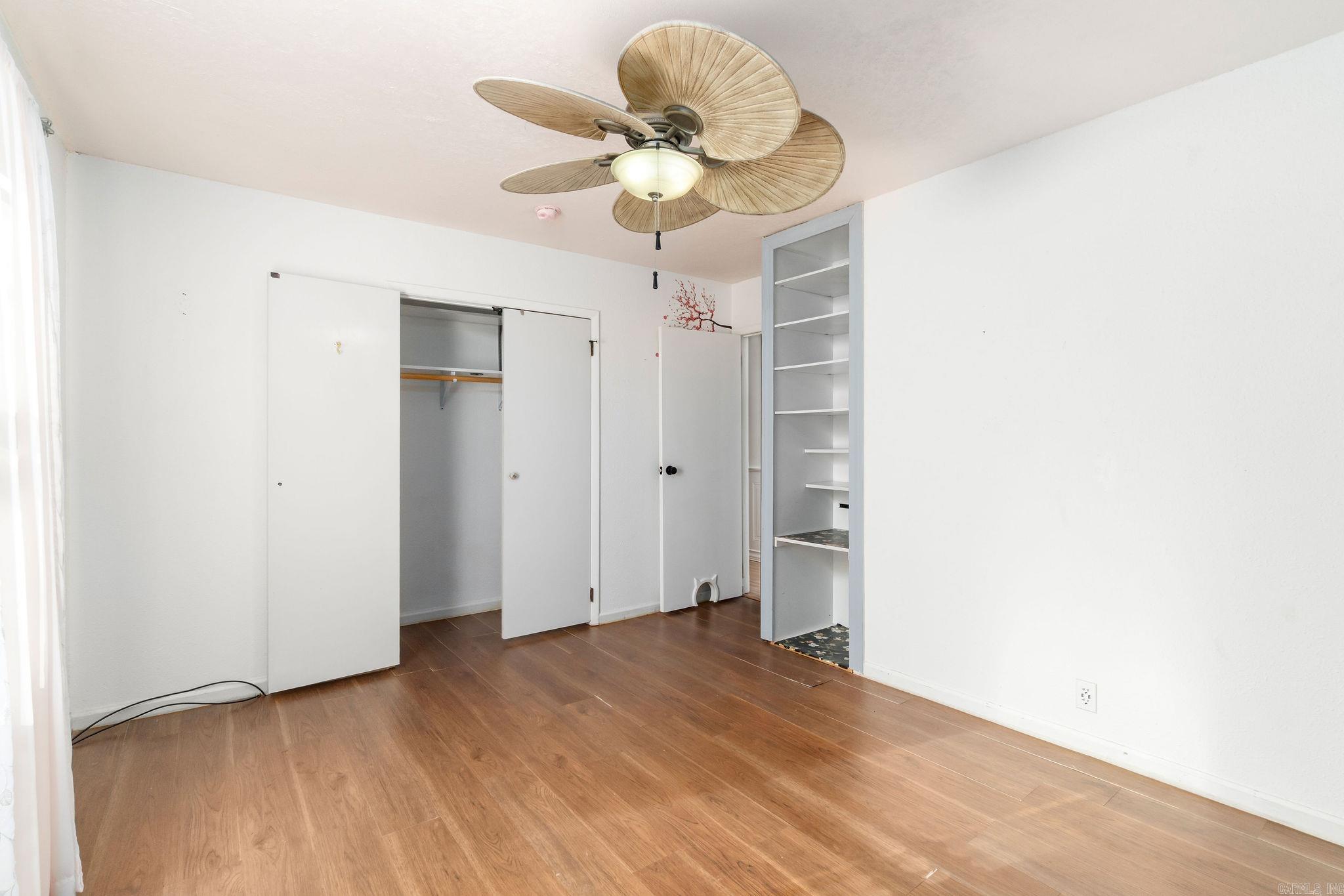 CASTILLO - Residential