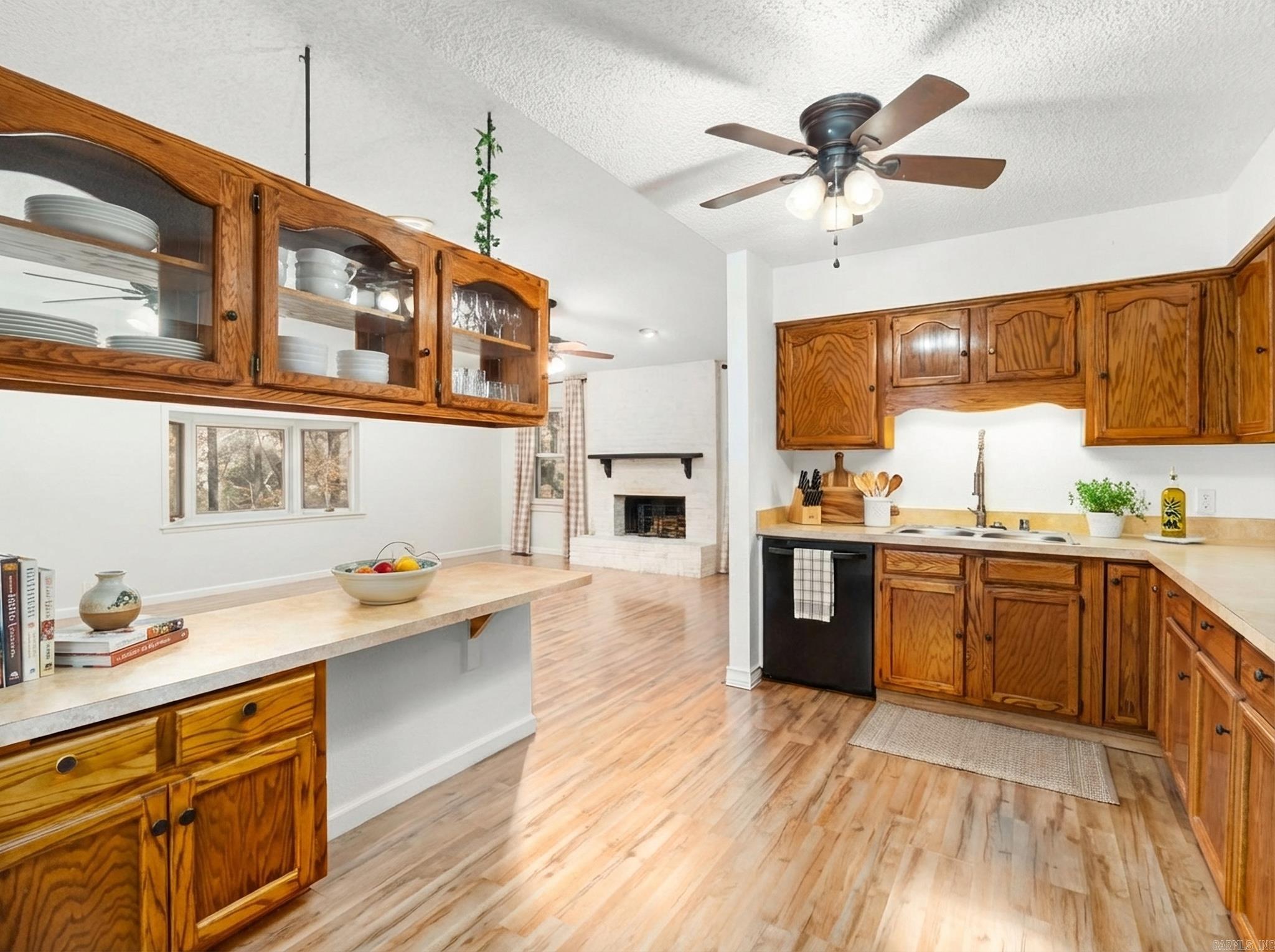 CASTILLO - Residential