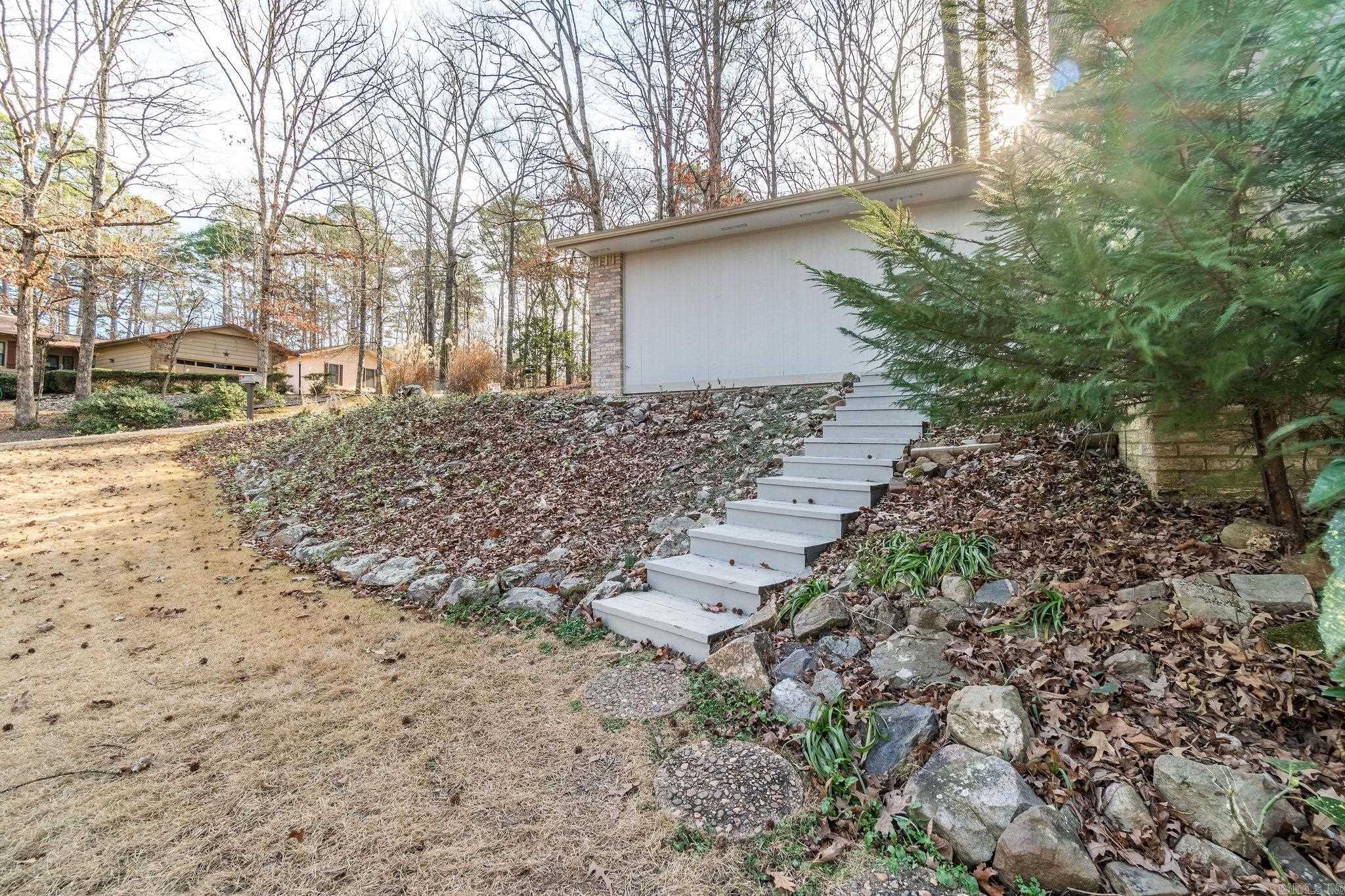 CASTILLO - Residential