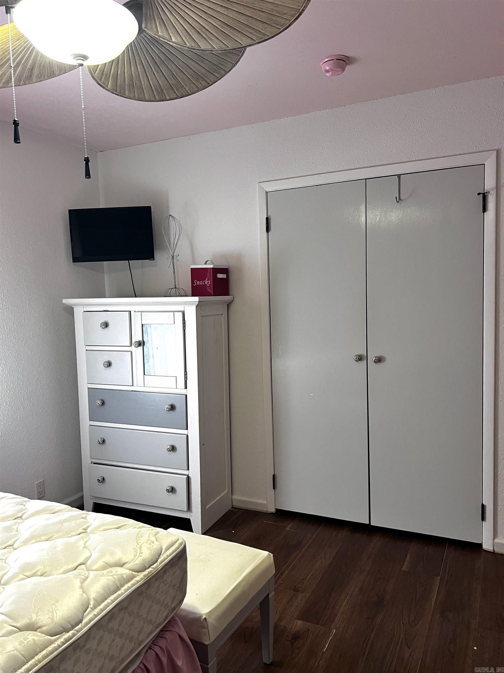 CASTILLO - Residential