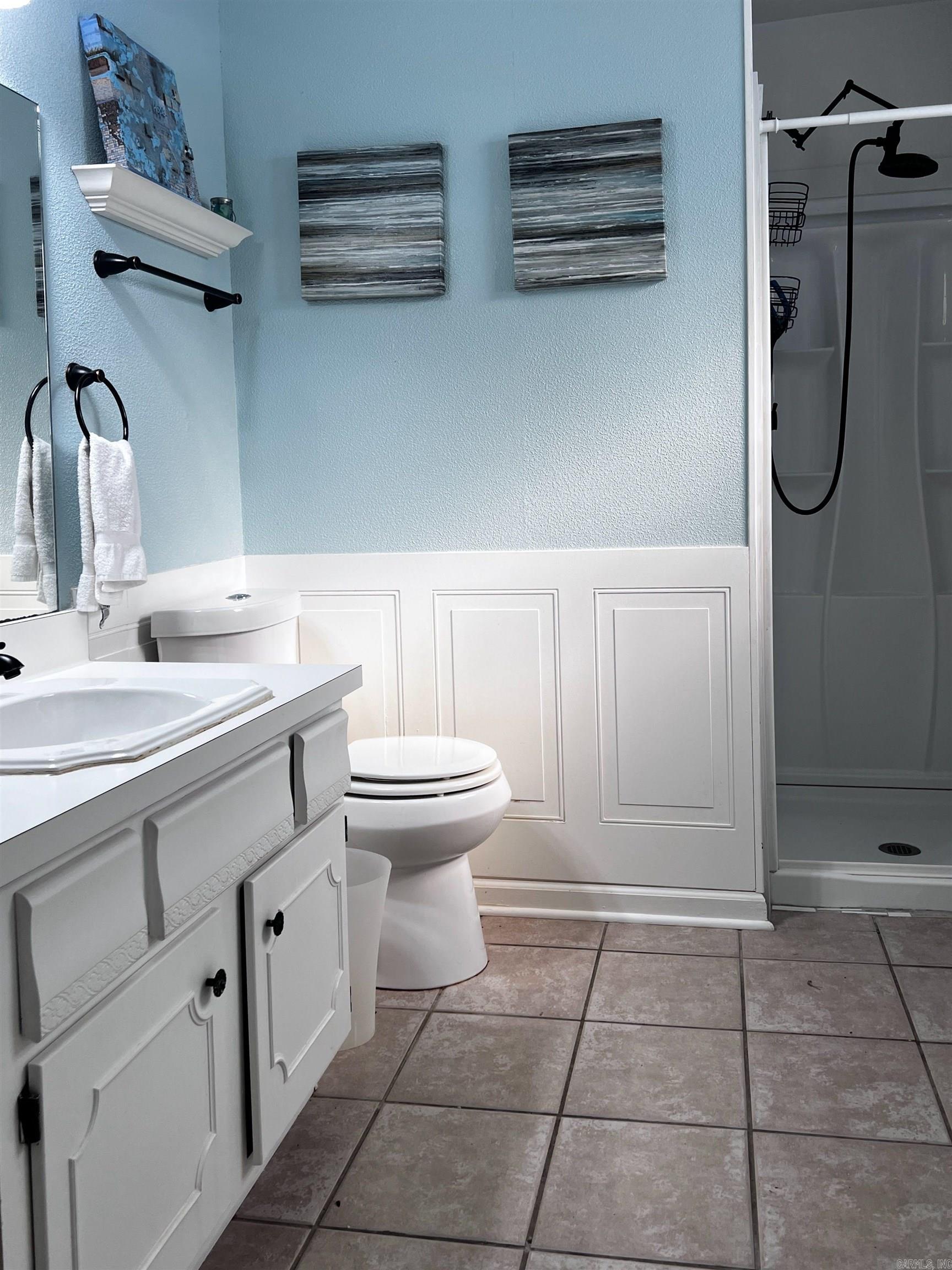 CASTILLO - Residential