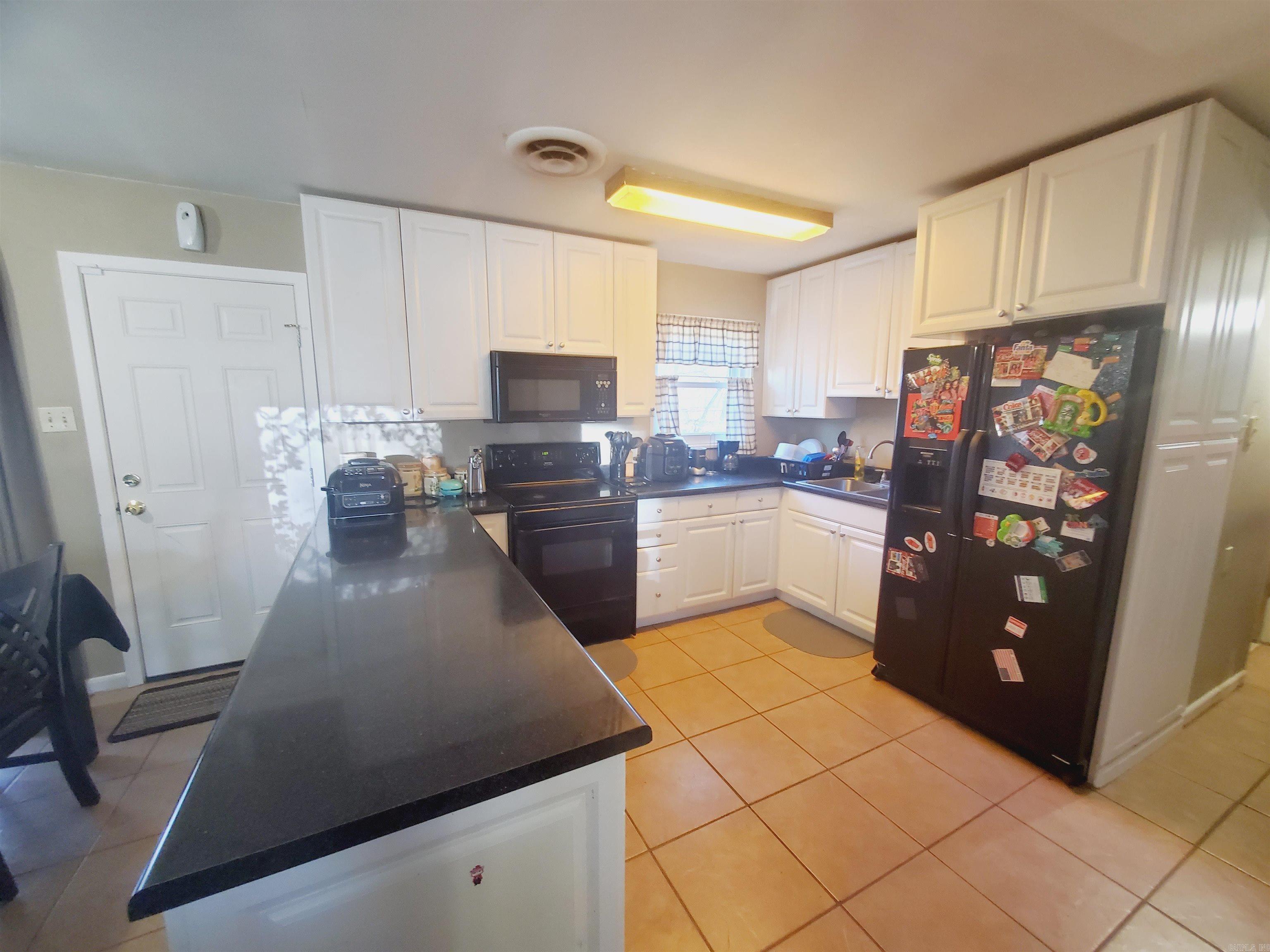 MEADOWCLIFF - Residential