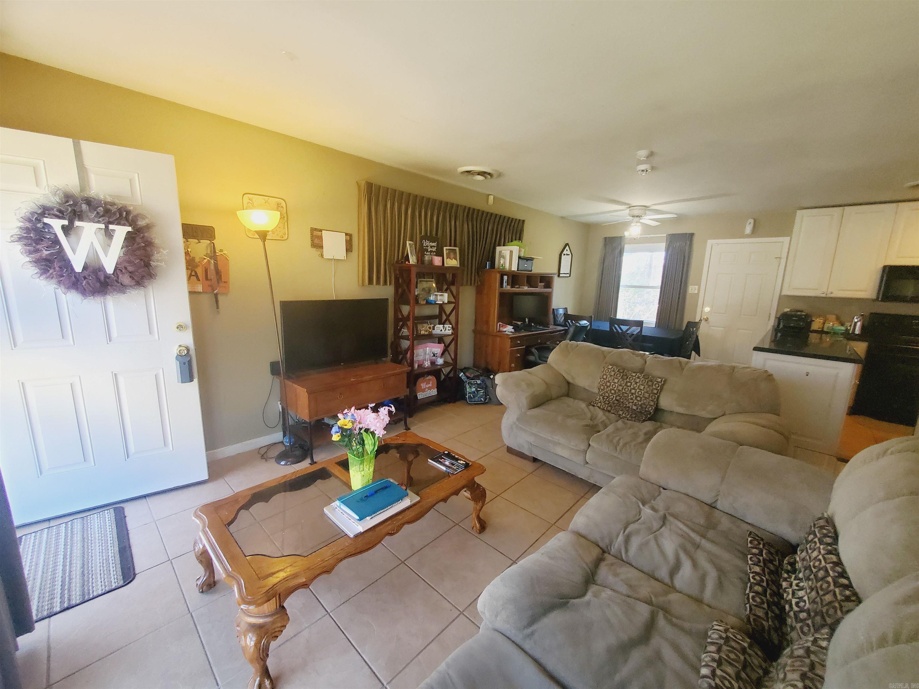 MEADOWCLIFF - Residential