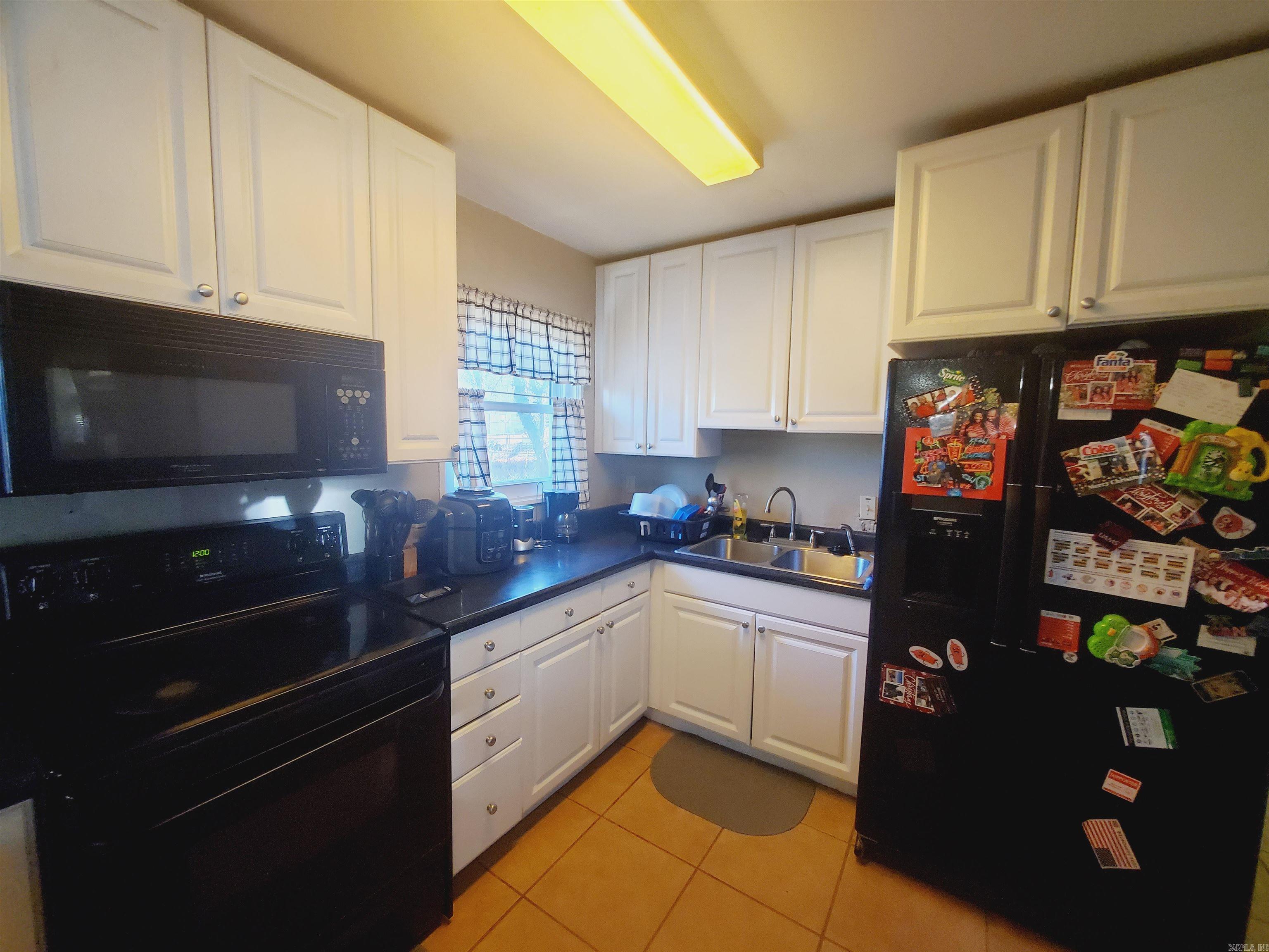 MEADOWCLIFF - Residential