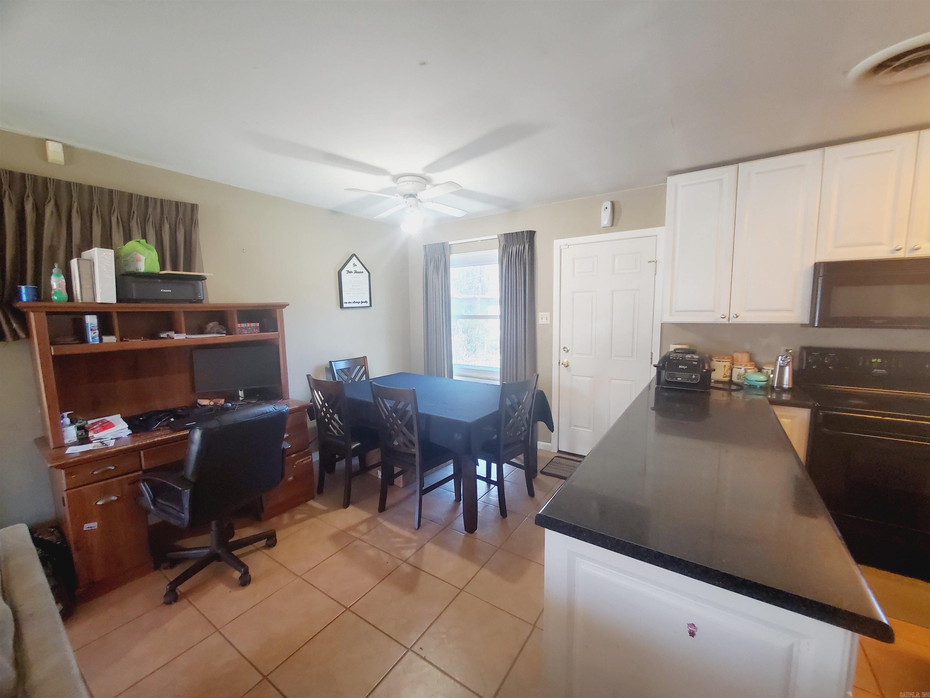 MEADOWCLIFF - Residential