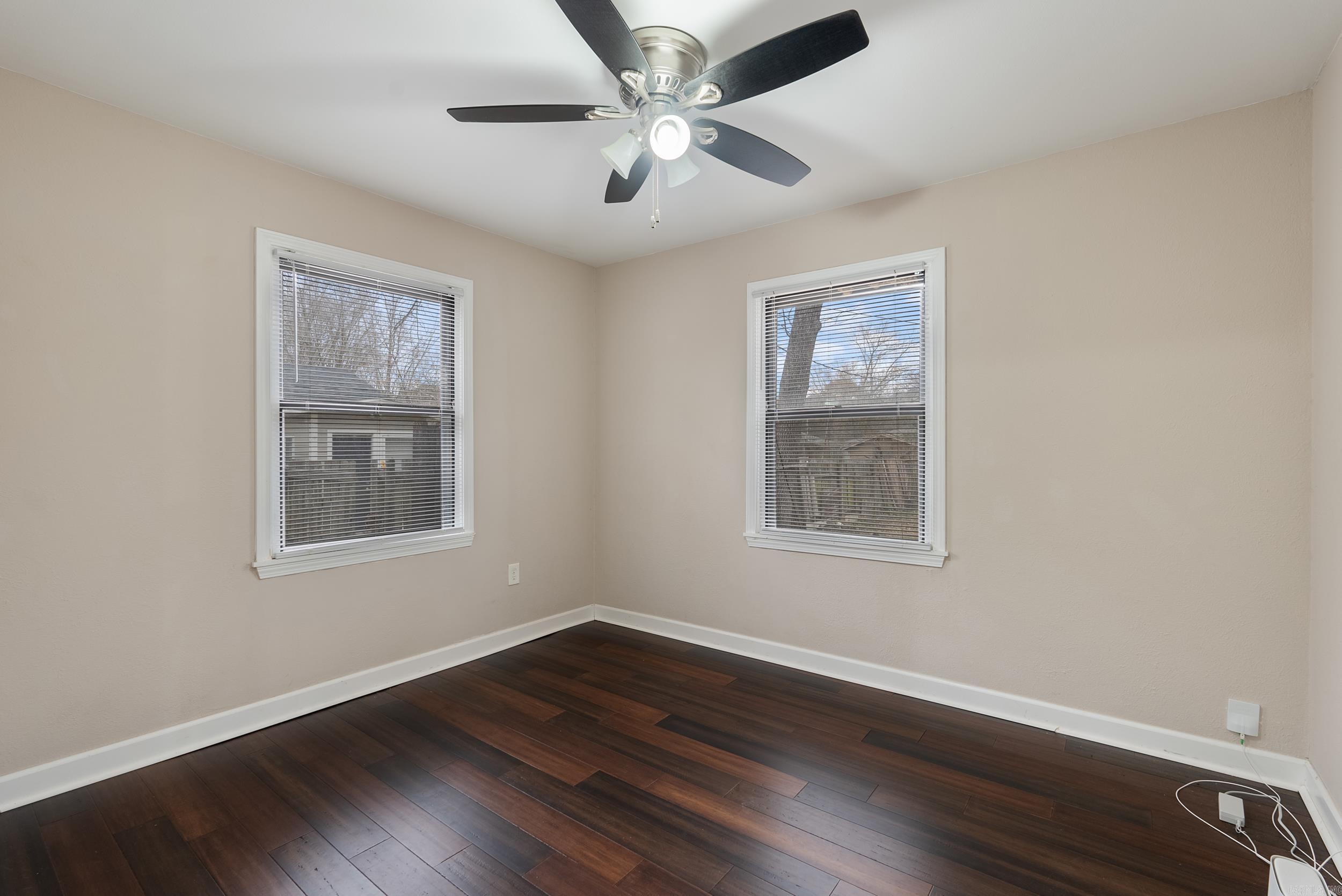 BARROW JOHN - Residential