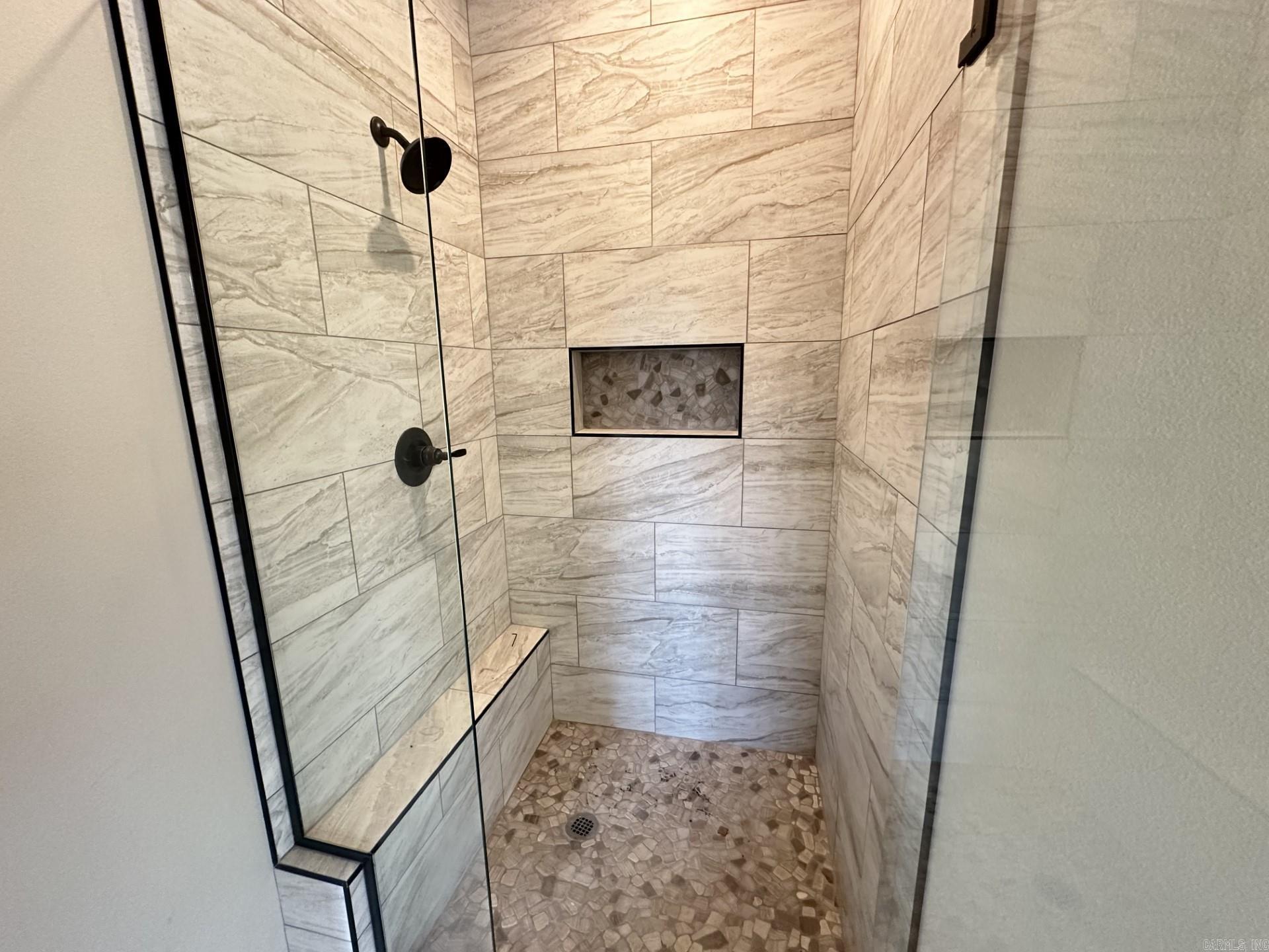 HIDDEN VALLEY ESTATES - Residential