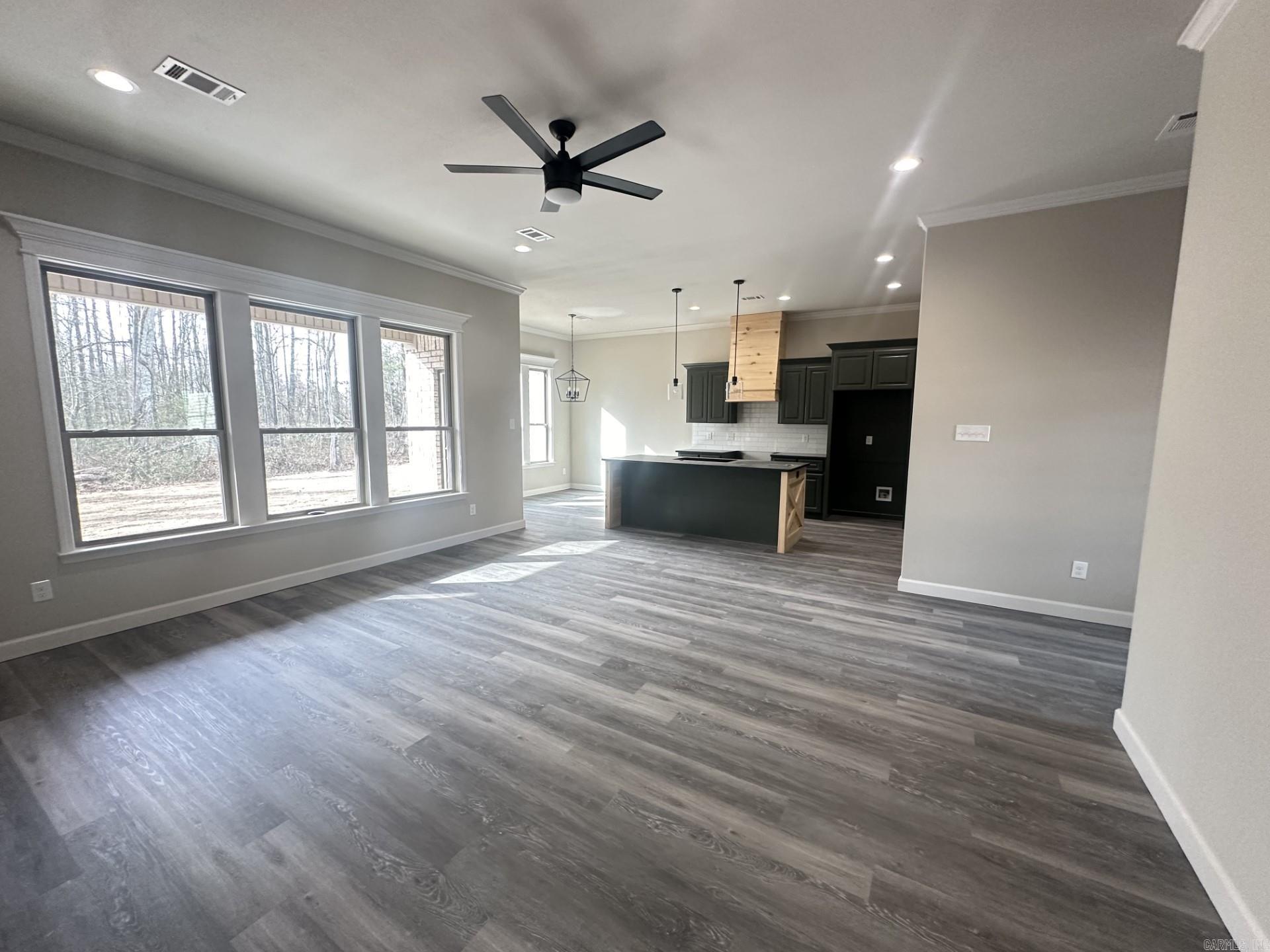 HIDDEN VALLEY ESTATES - Residential