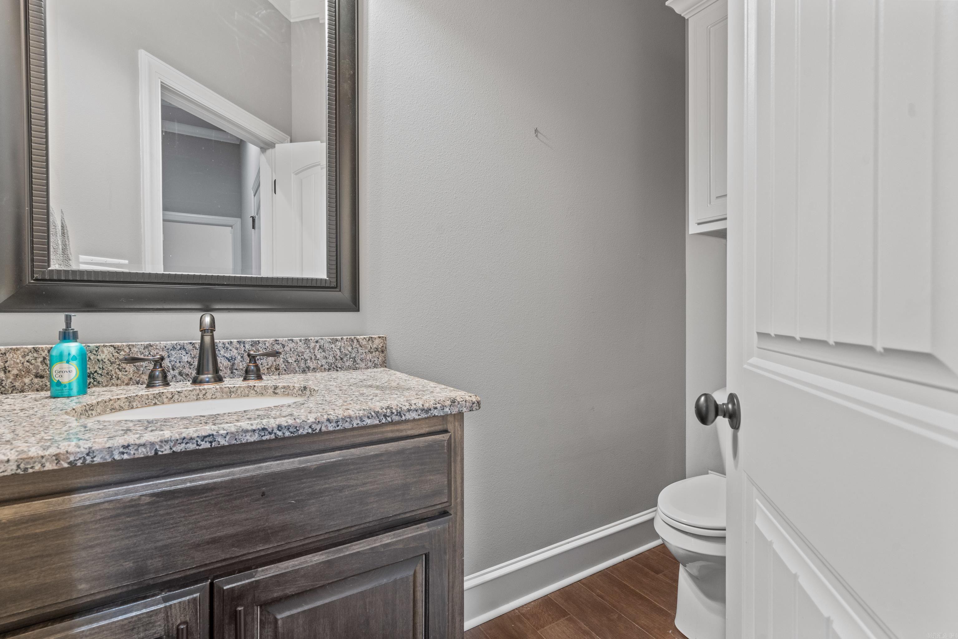 ARLINGTON PARK - Residential