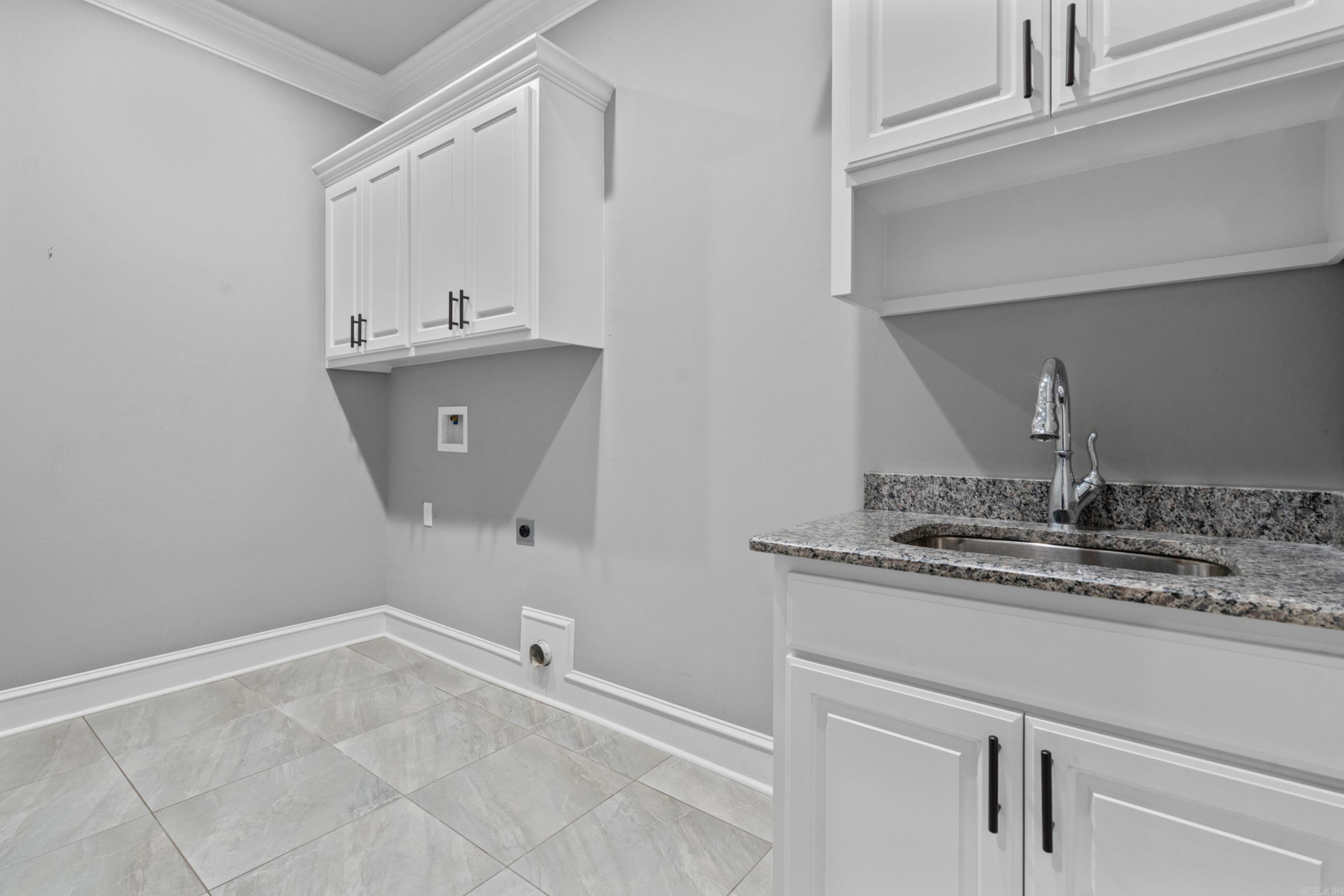 ARLINGTON PARK - Residential