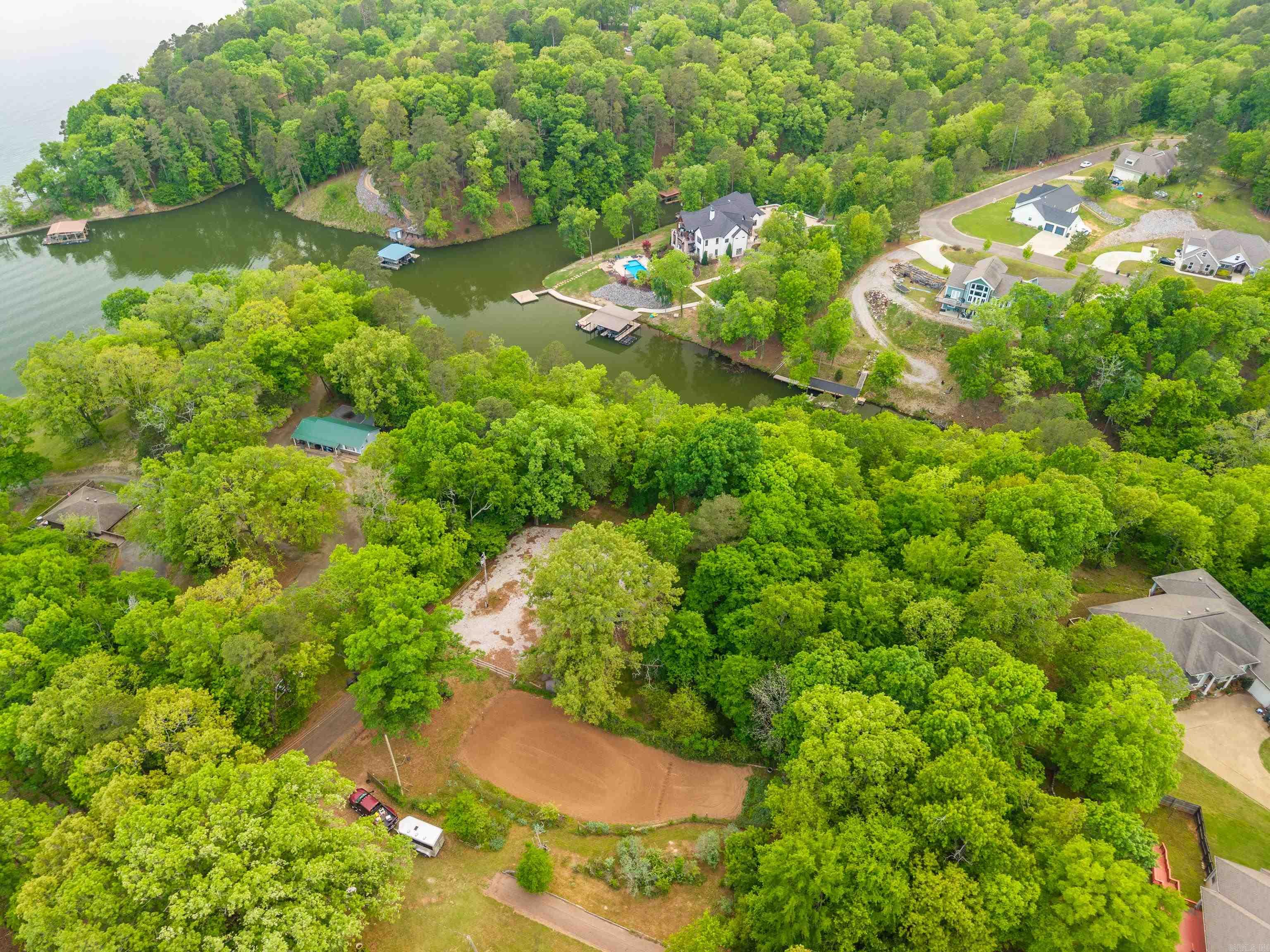 Metes & Bounds - Land