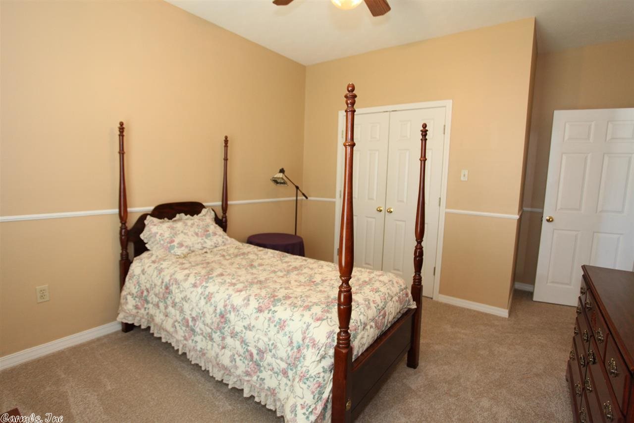 Pine Creek - Residential