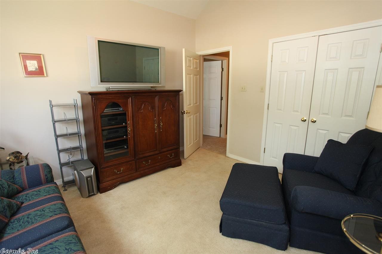 Pine Creek - Residential