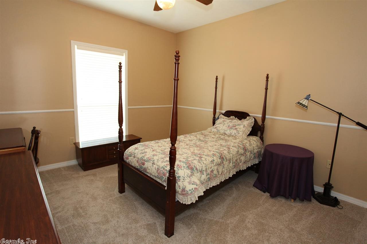 Pine Creek - Residential