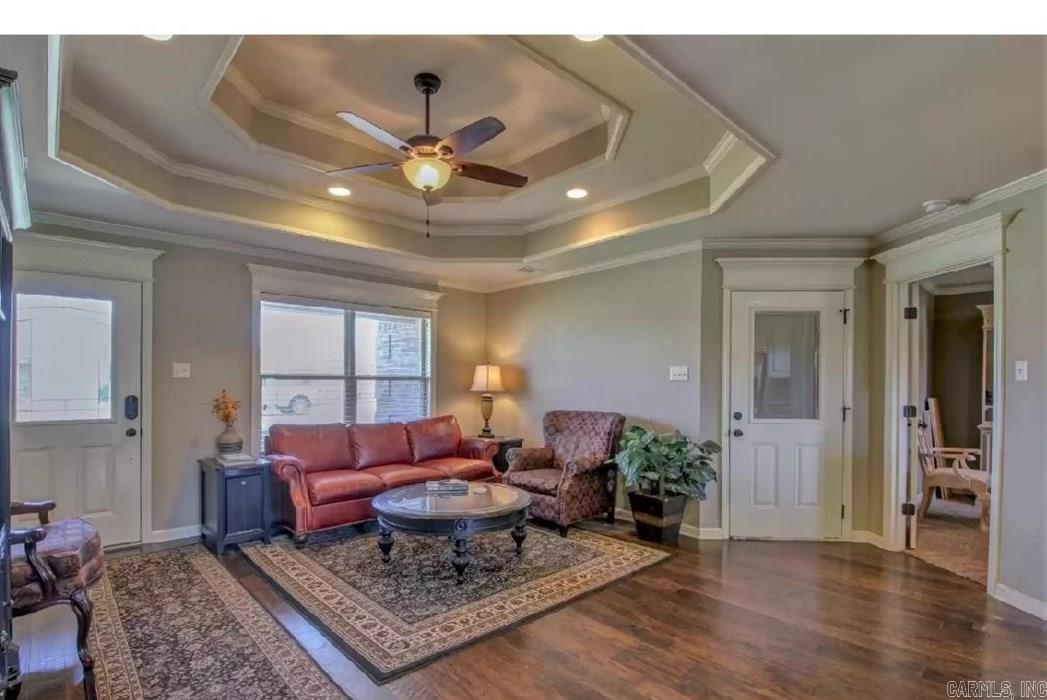 TWIN LAKES PLANNED - Residential