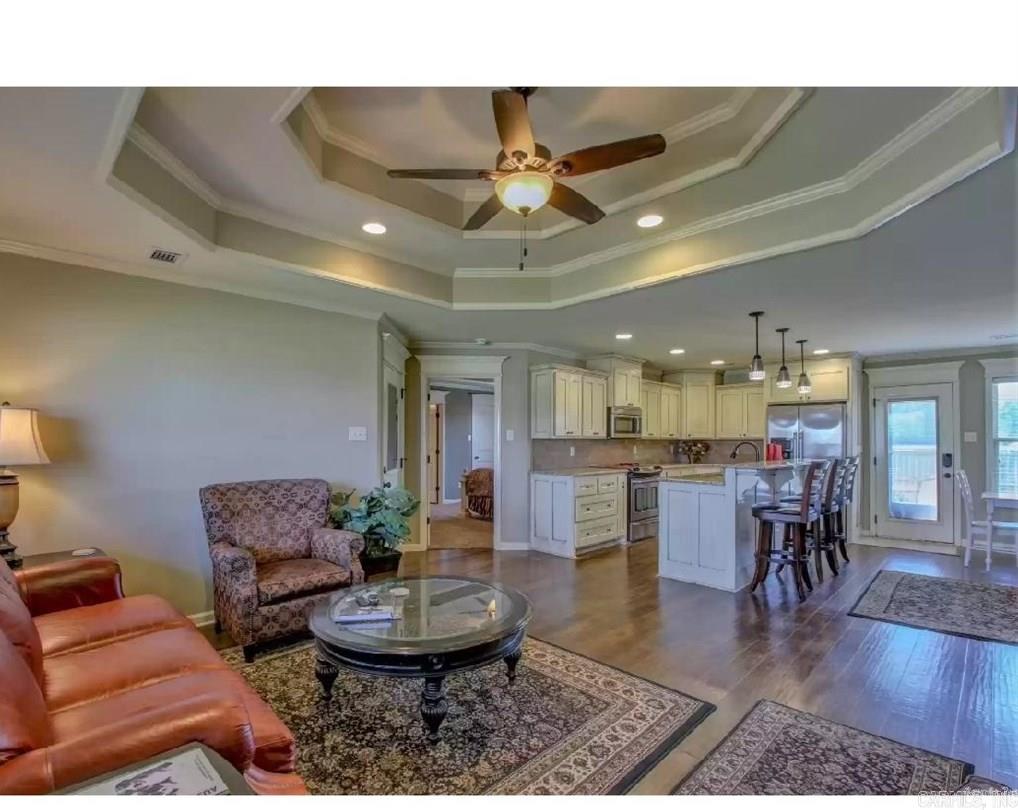 TWIN LAKES PLANNED - Residential