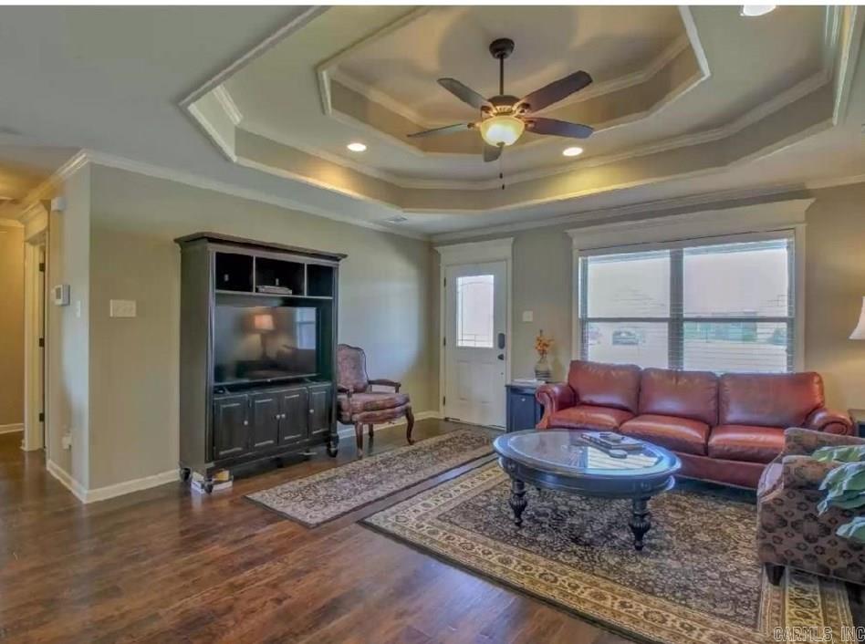 TWIN LAKES PLANNED - Residential