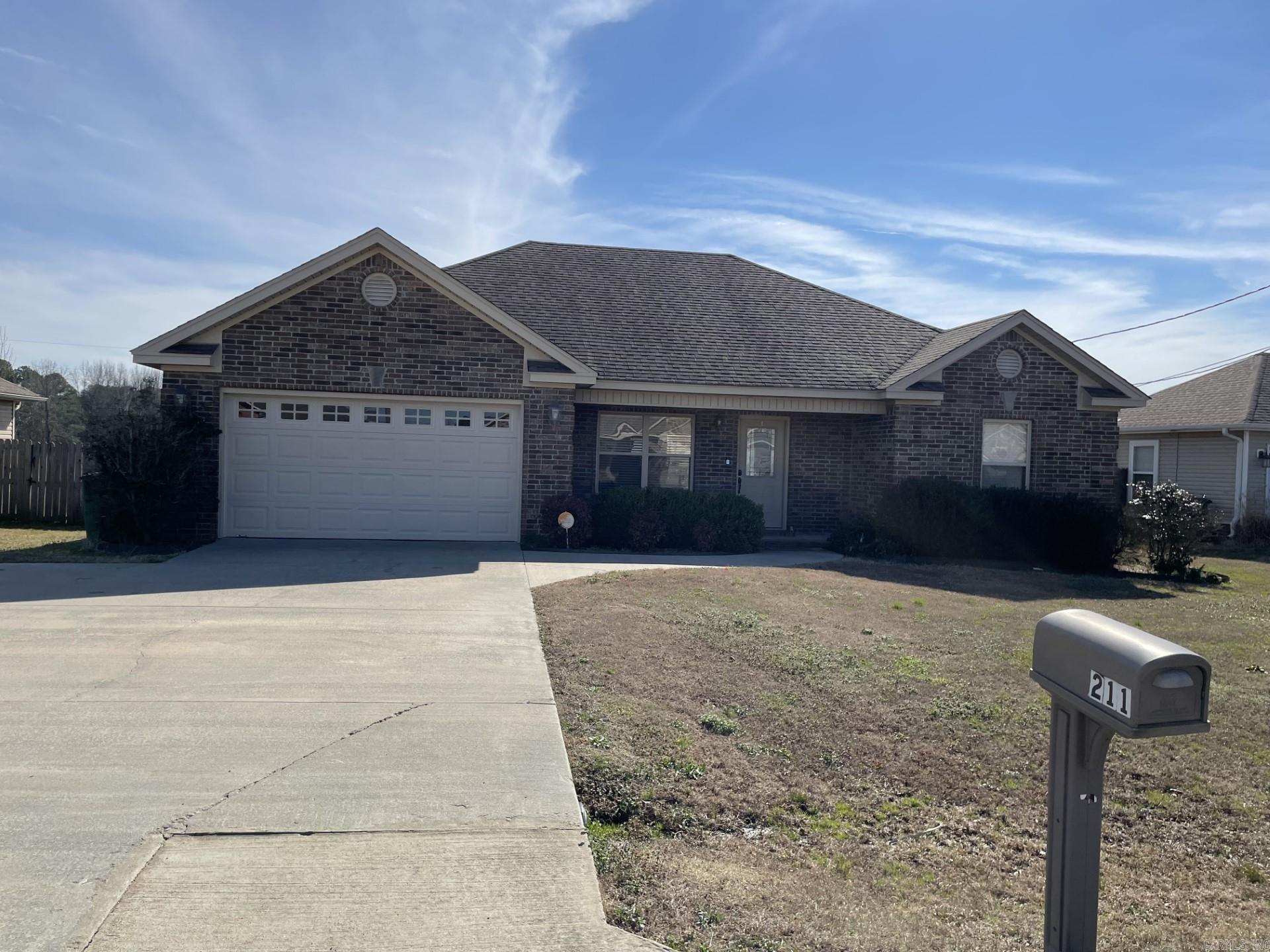 TWIN LAKES PLANNED - Residential