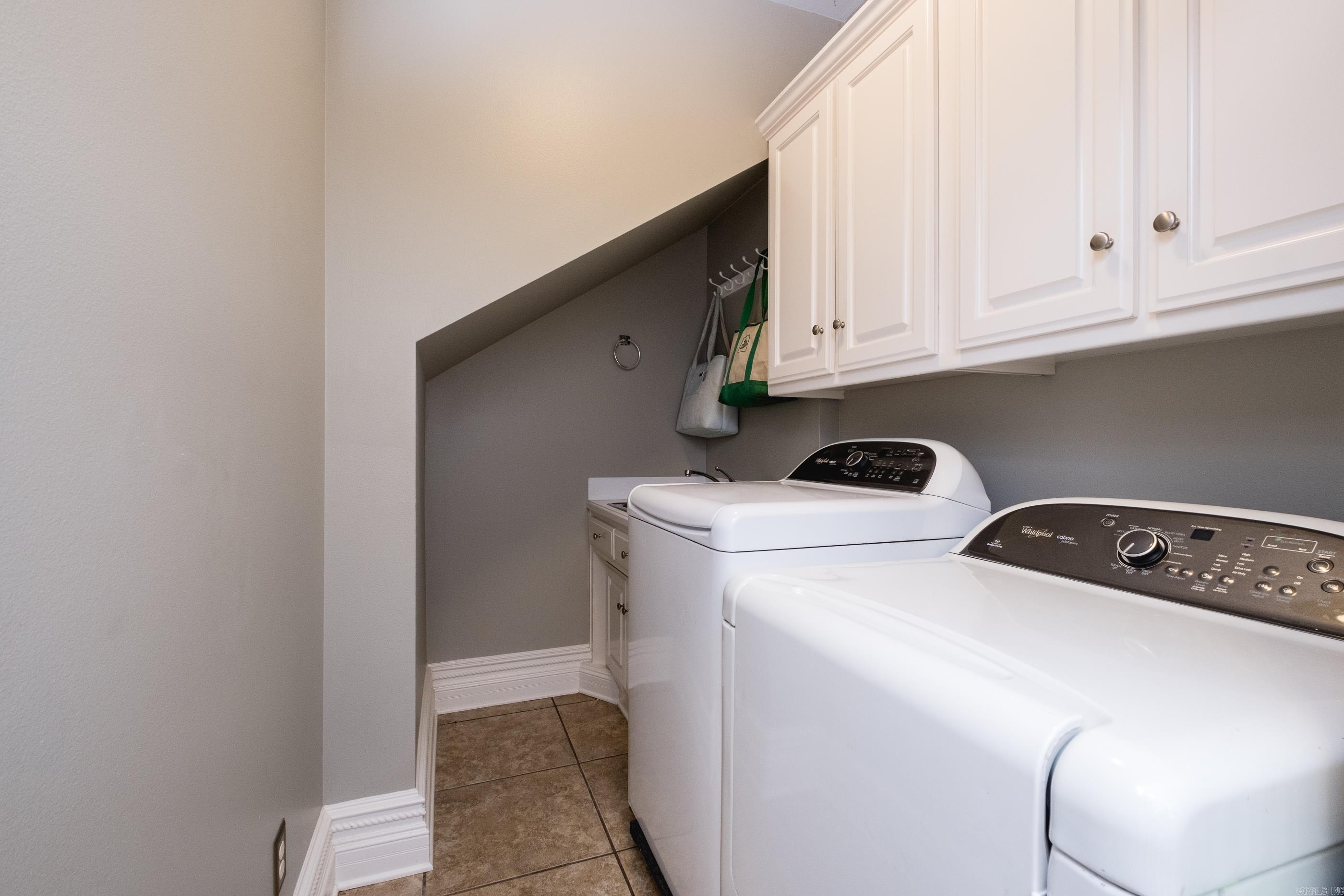 STONE RIDGE AT CYPRESS CREEK - Residential