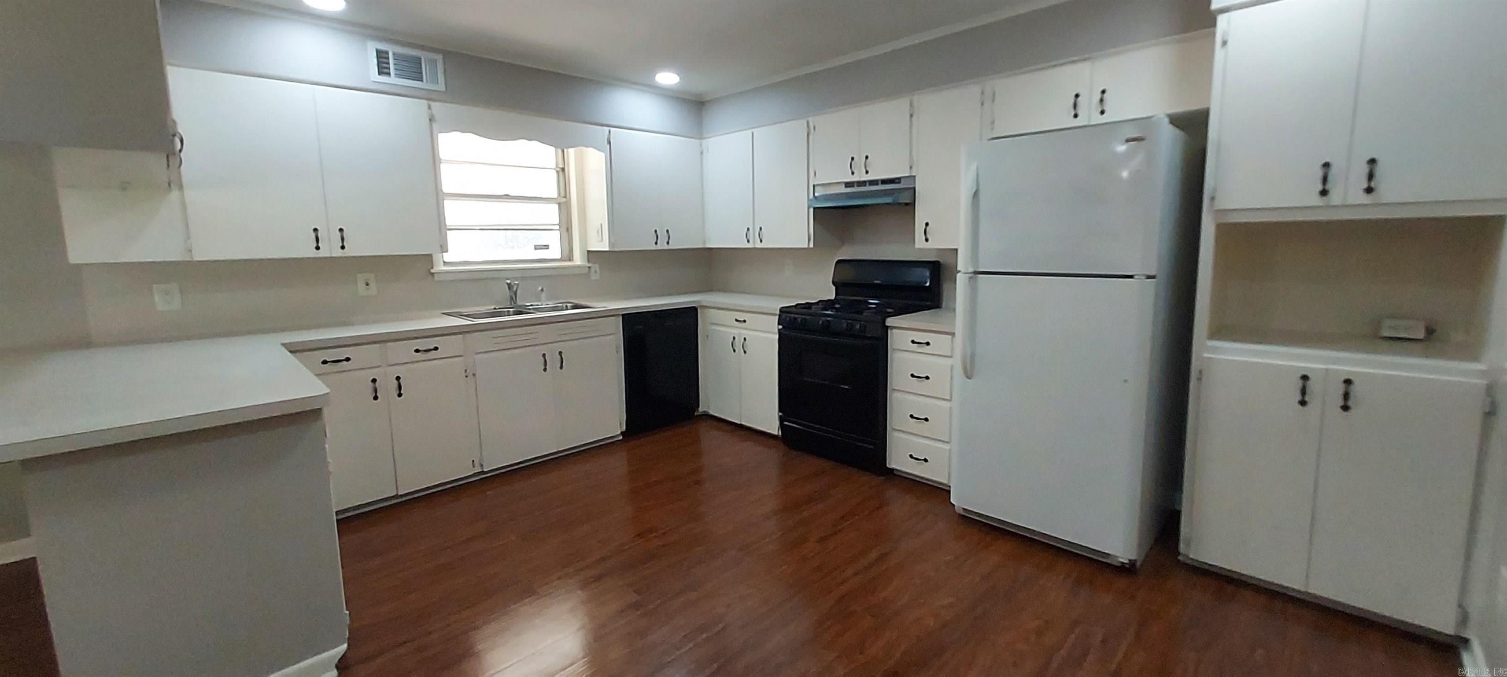 PARK HILL - Residential