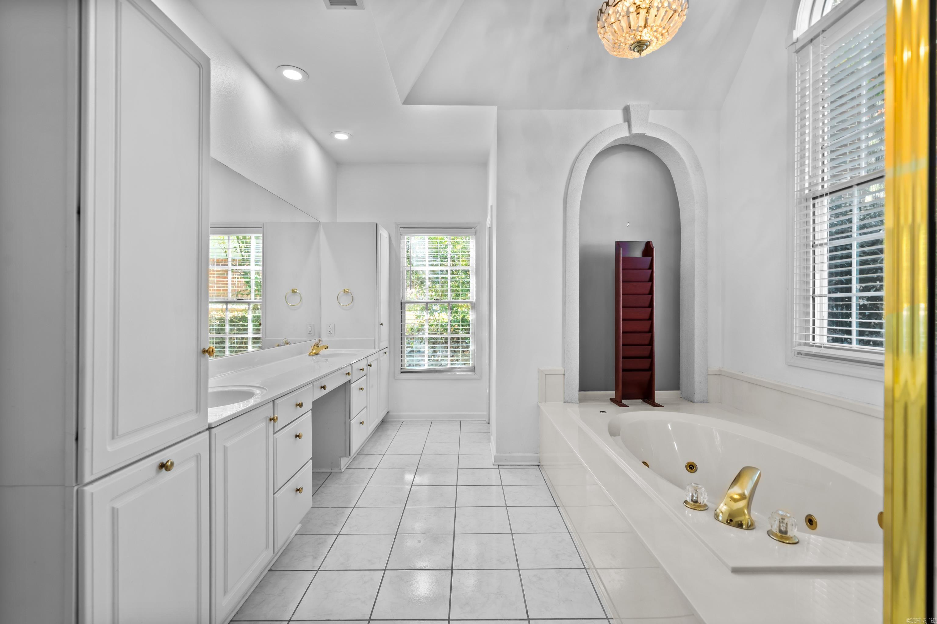 Driftwood Point - Residential