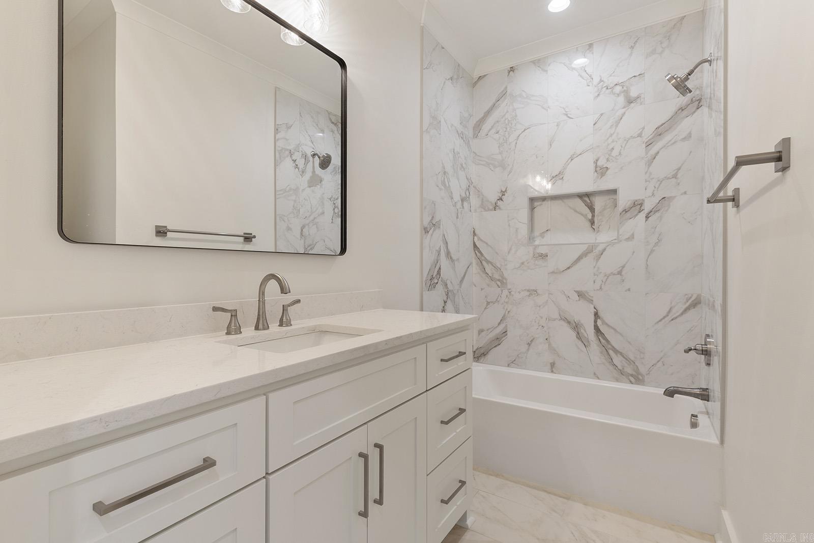 ASHLEY DOWNS - Residential