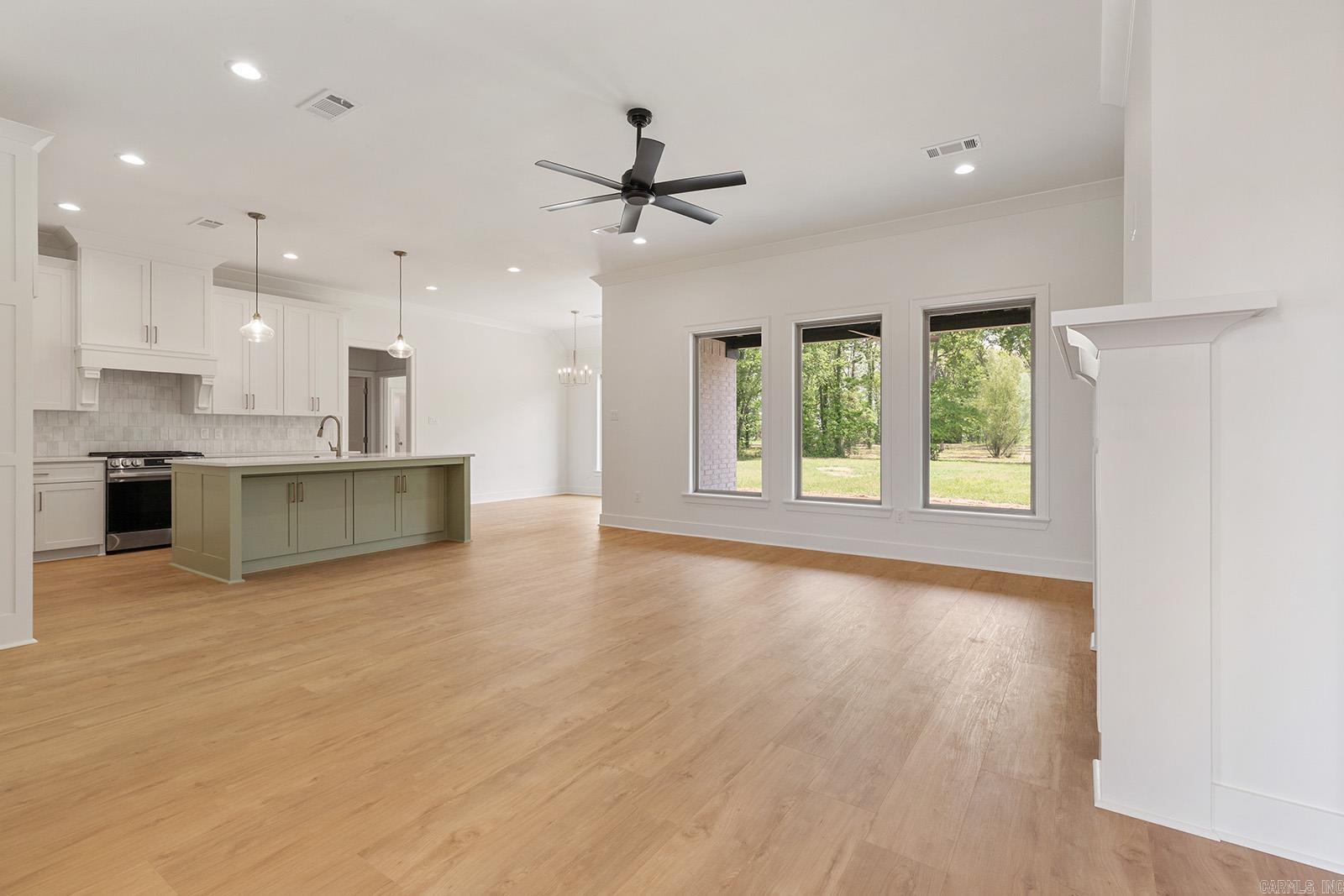 ASHLEY DOWNS - Residential