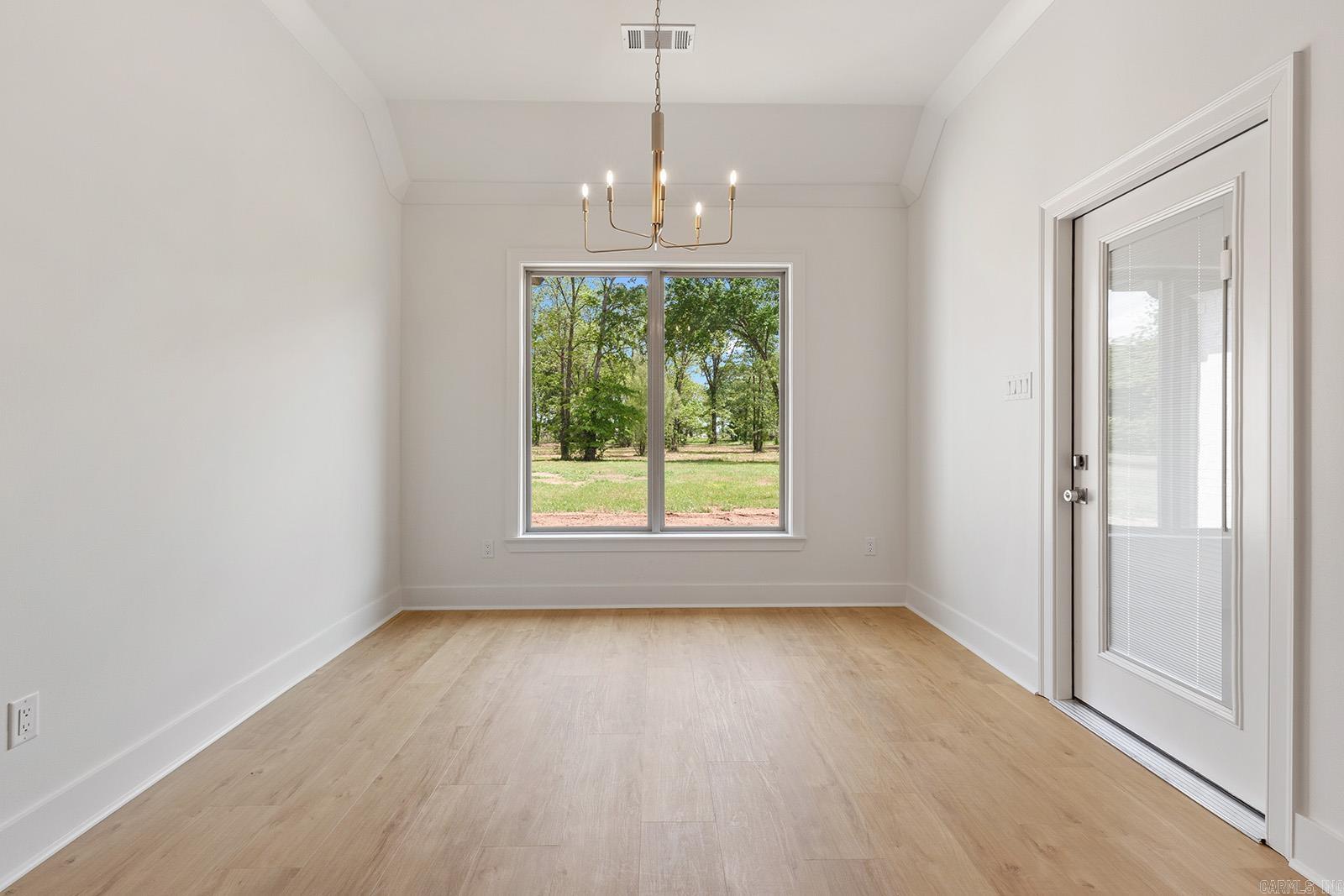 ASHLEY DOWNS - Residential