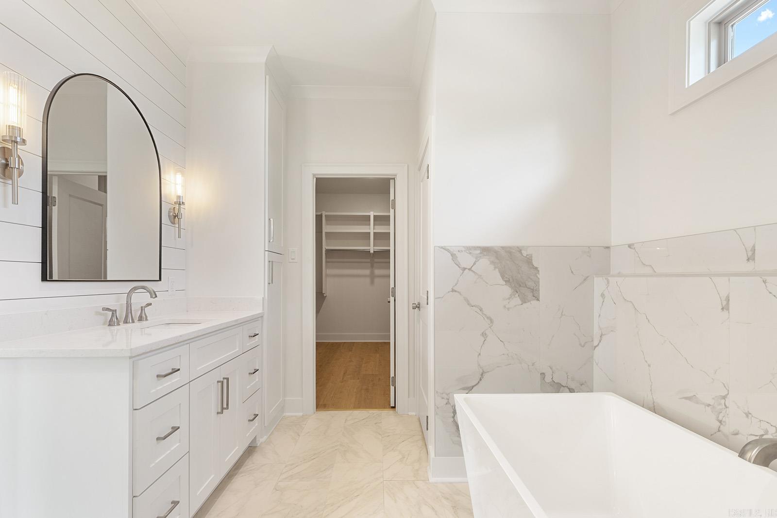 ASHLEY DOWNS - Residential