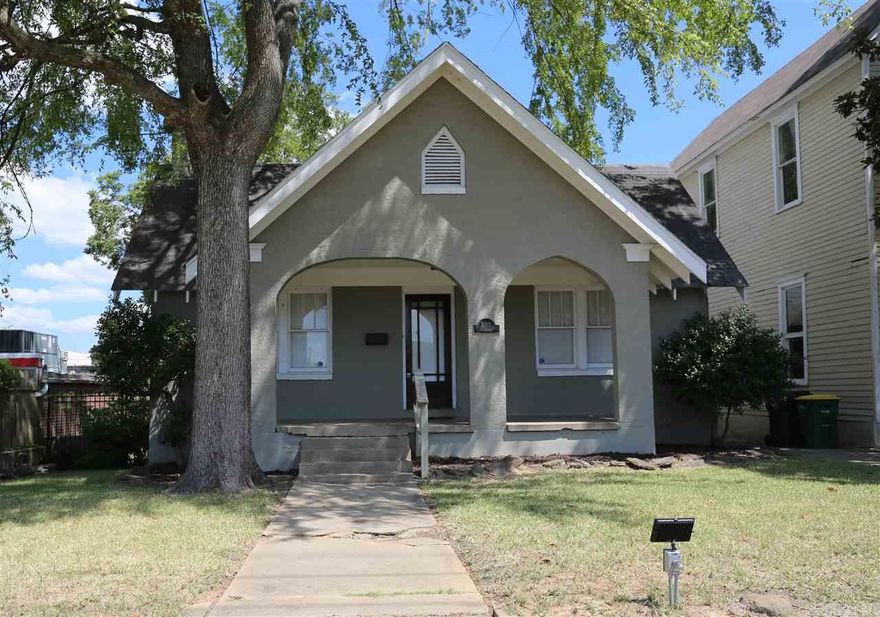 Large kitchen, breakfast room, dining room, separate office.  Beautiful hardwood floors.  Carpet in 1 bedroom and office.  Alarm system.  One year required, tenant pays all utilities, $40 application fee, $300 per pet for deposit.  Property built in 1956.  CH/CA