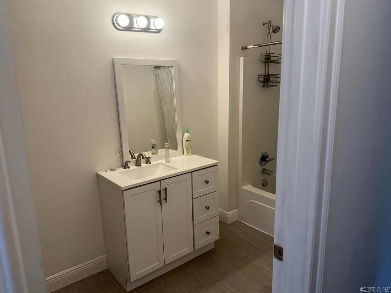 ORIGINAL TOWN OF SHERIDAN - Residential