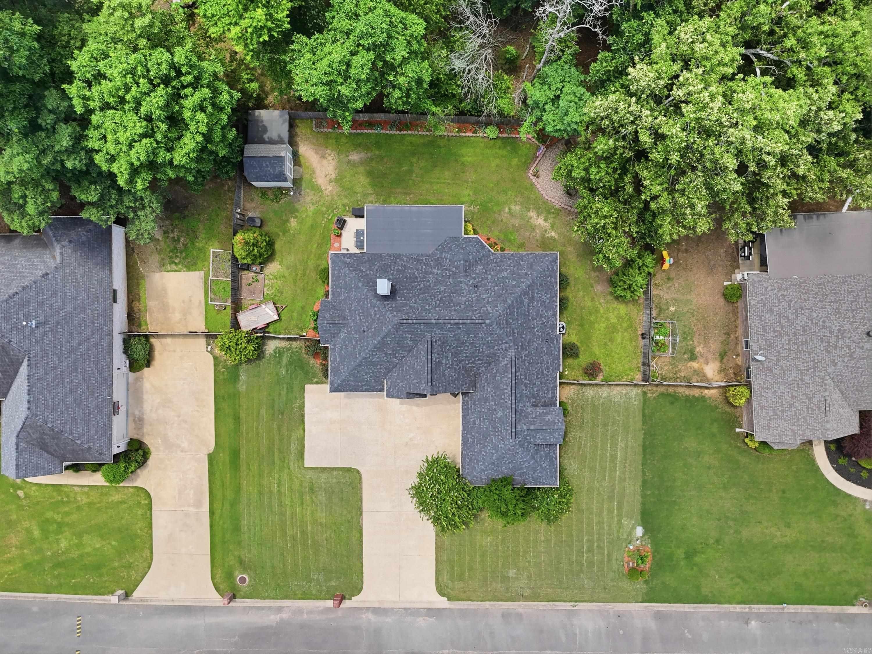EAGLE ROCK - Residential