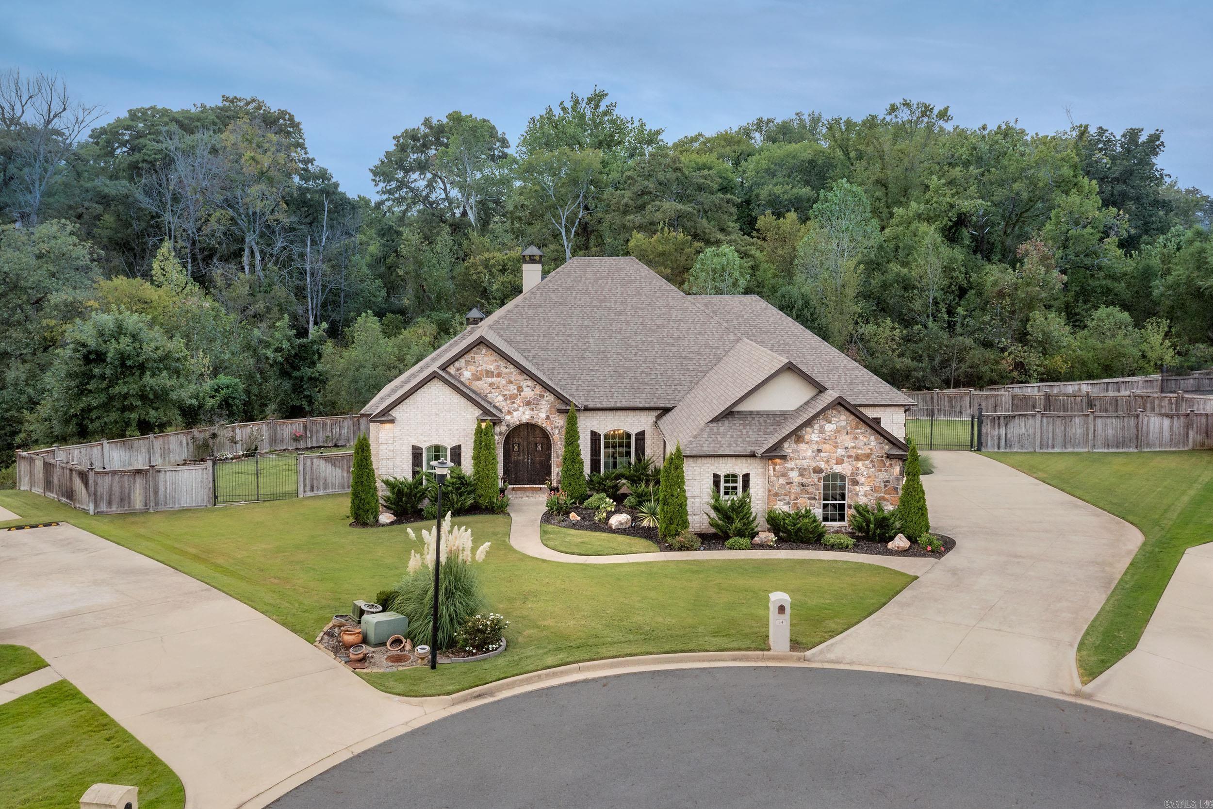 MAUMELLE VALLEY ESTATES - Residential