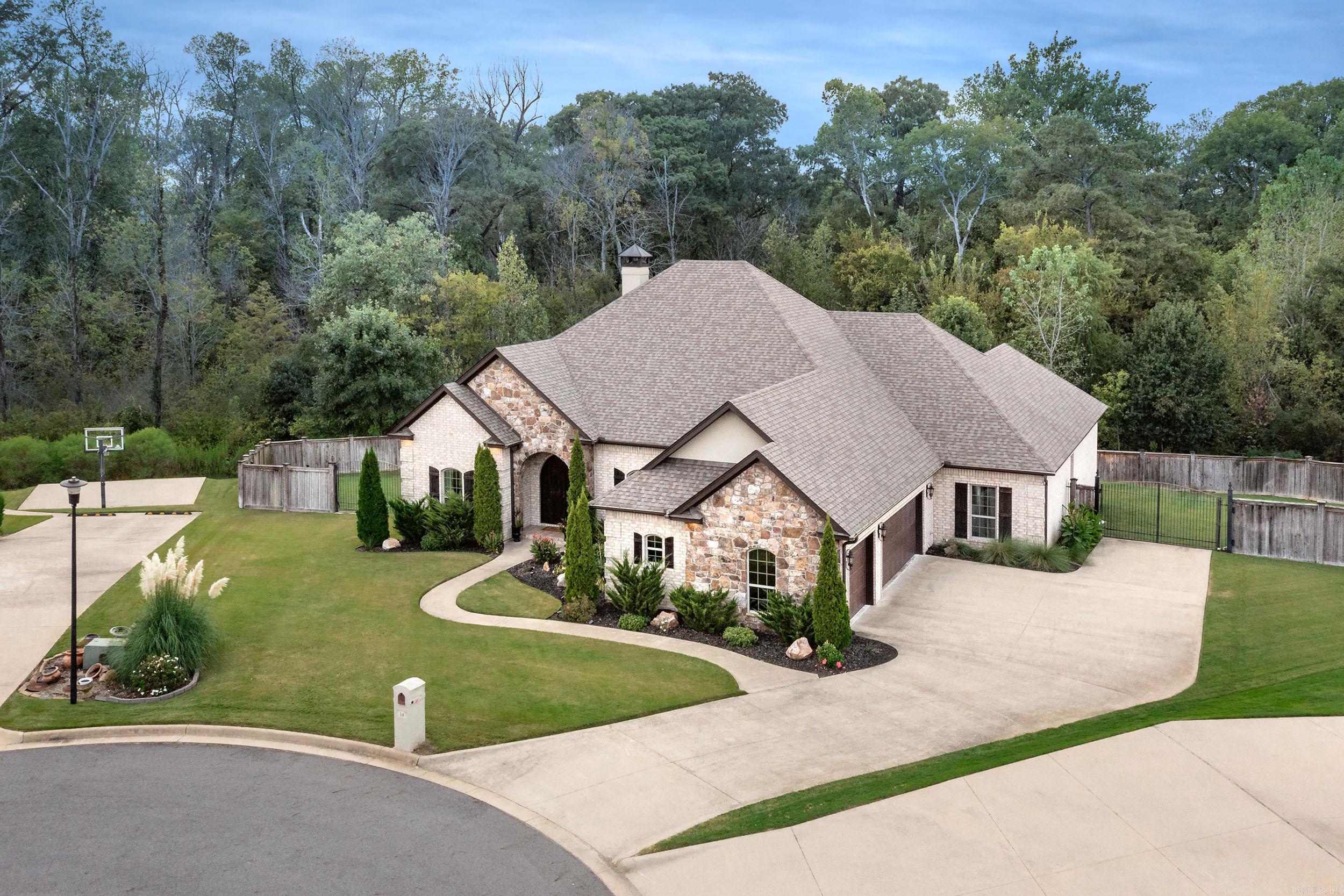 MAUMELLE VALLEY ESTATES - Residential