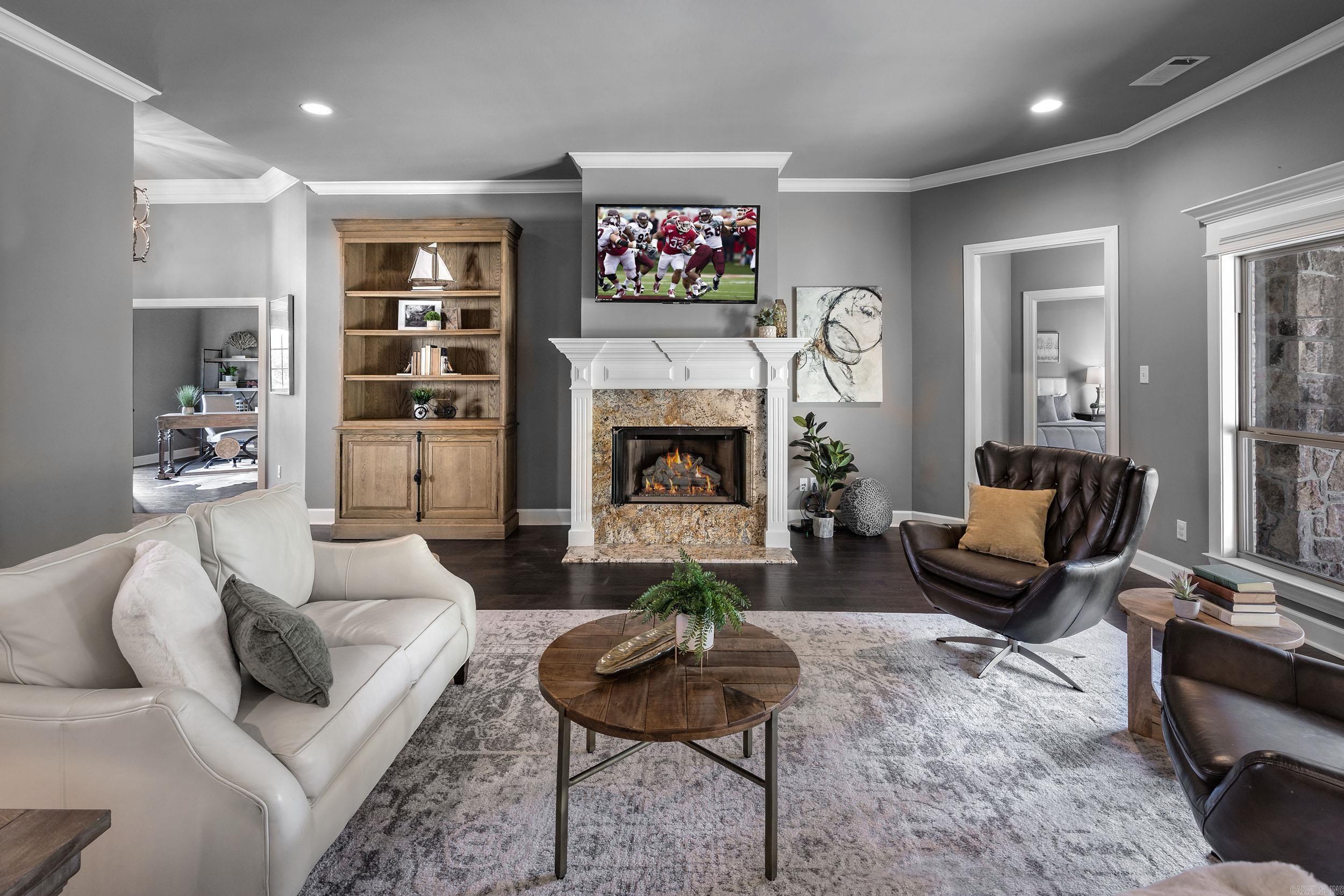 MAUMELLE VALLEY ESTATES - Residential