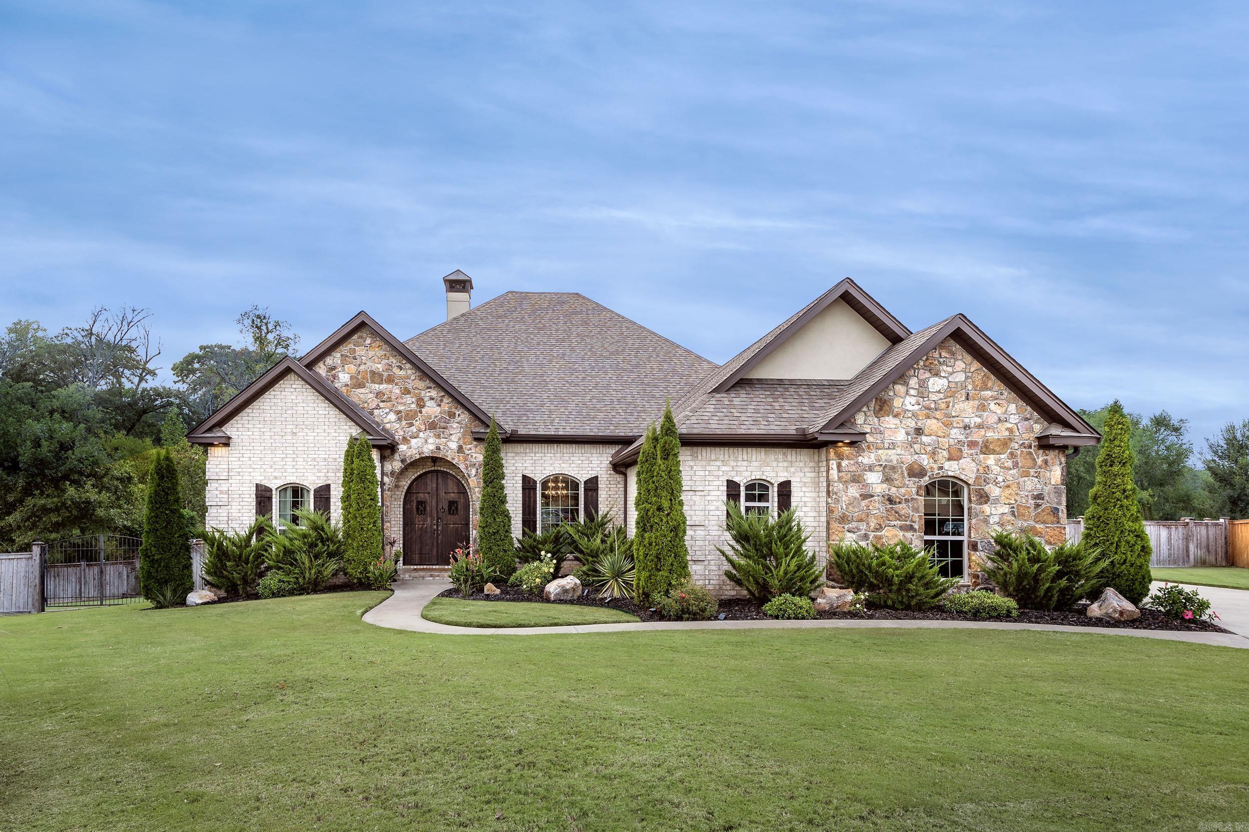 MAUMELLE VALLEY ESTATES - Residential