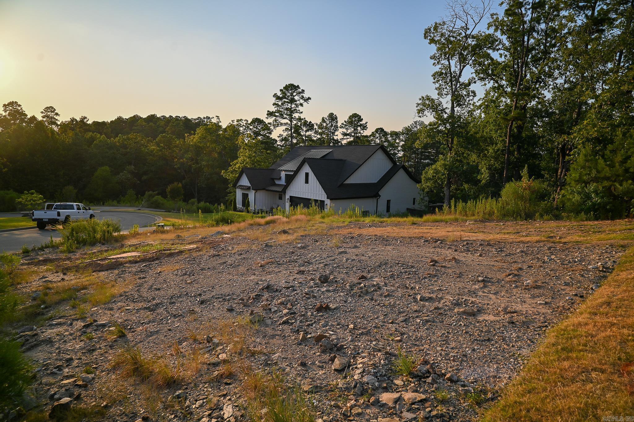 CHENAL VALLEY "CAUREL COURT" - Land