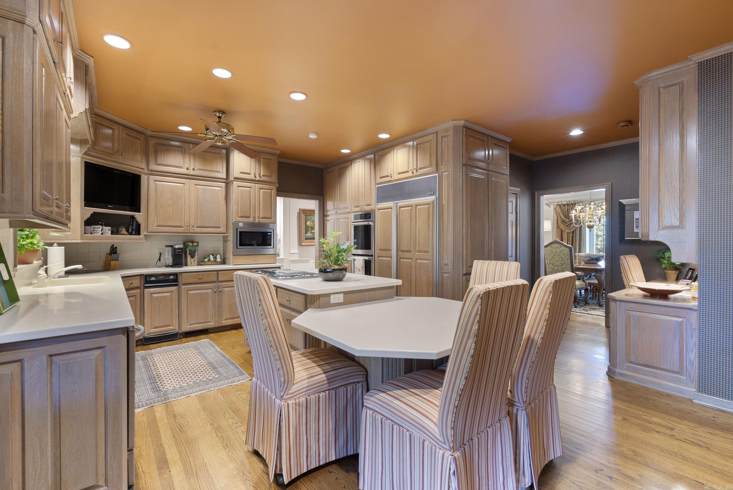 PLEASANT VALLEY - Residential