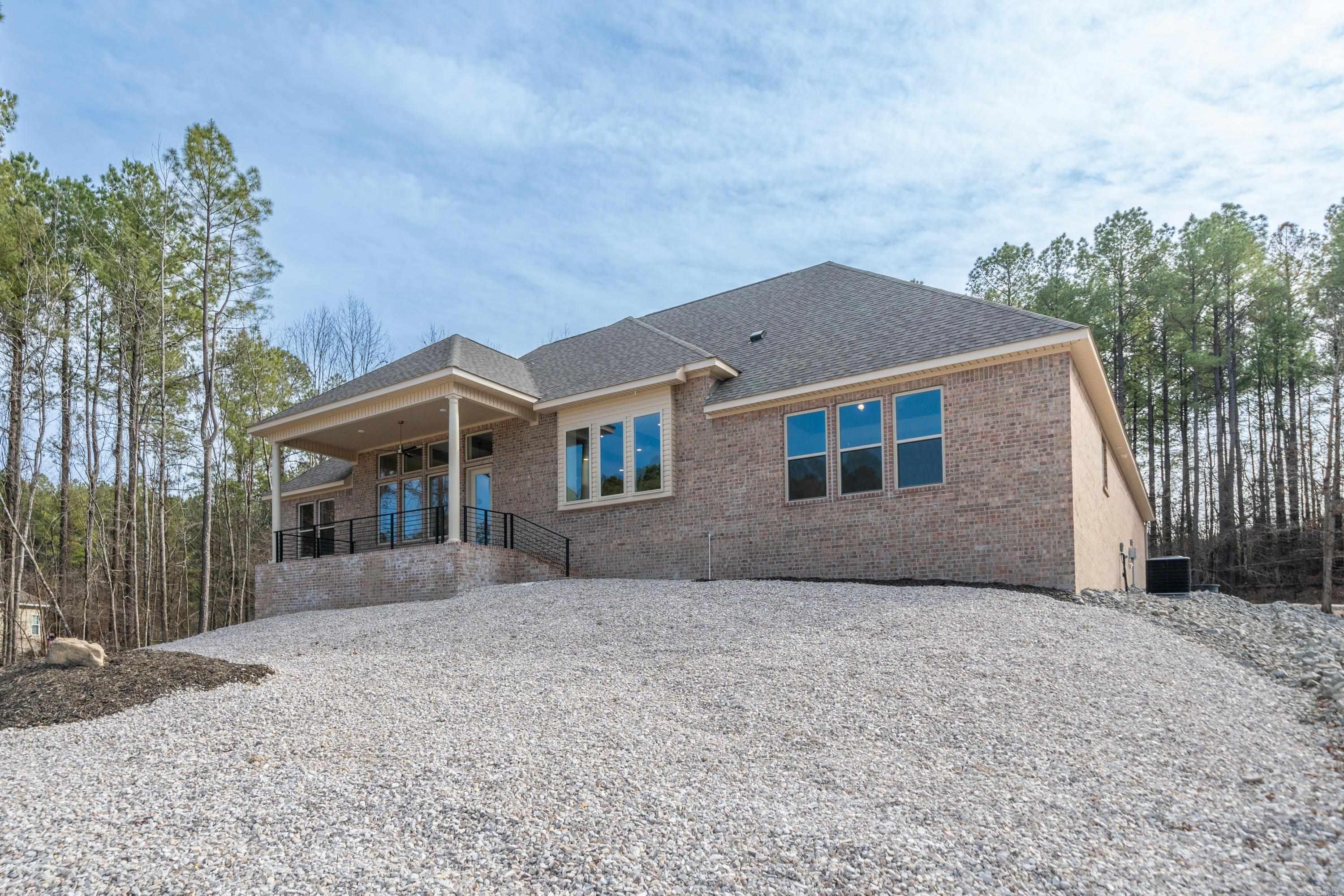 MARIA - Residential