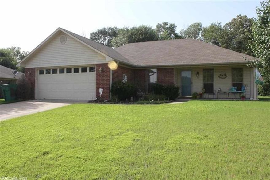 Great location, nice neighborhood, close to schools, churches, shopping. This is a no pets, no smoking property.