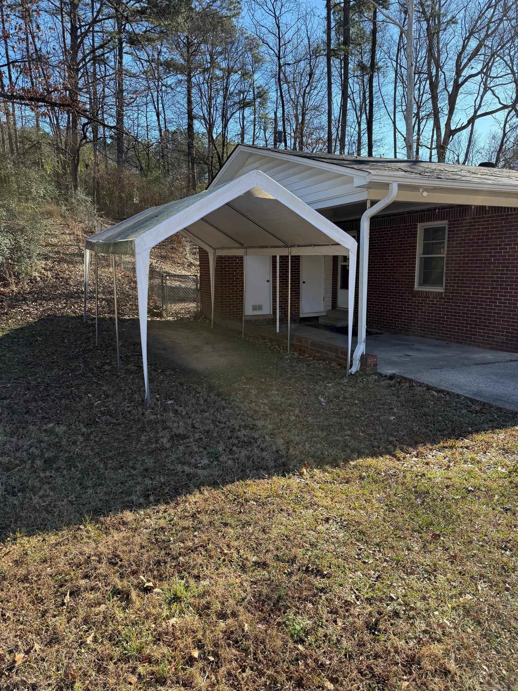 BARROW JOHN - Residential