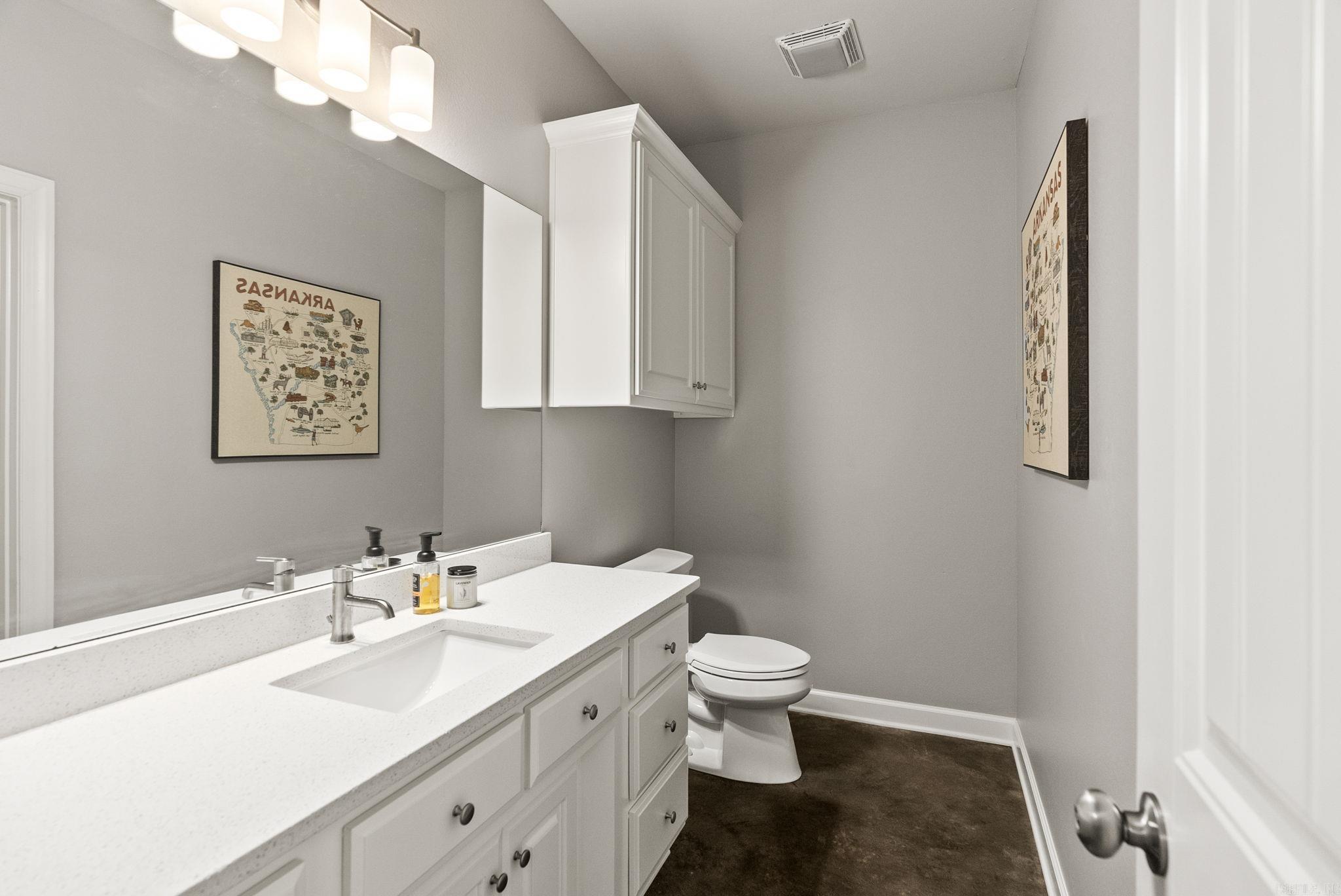 WOODLANDS EDGE - Residential