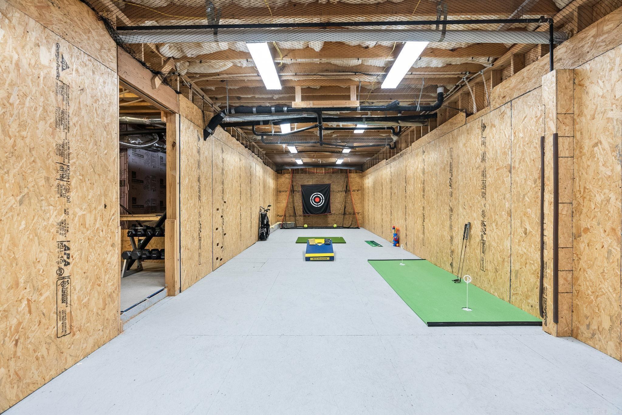 WOODLANDS EDGE - Residential