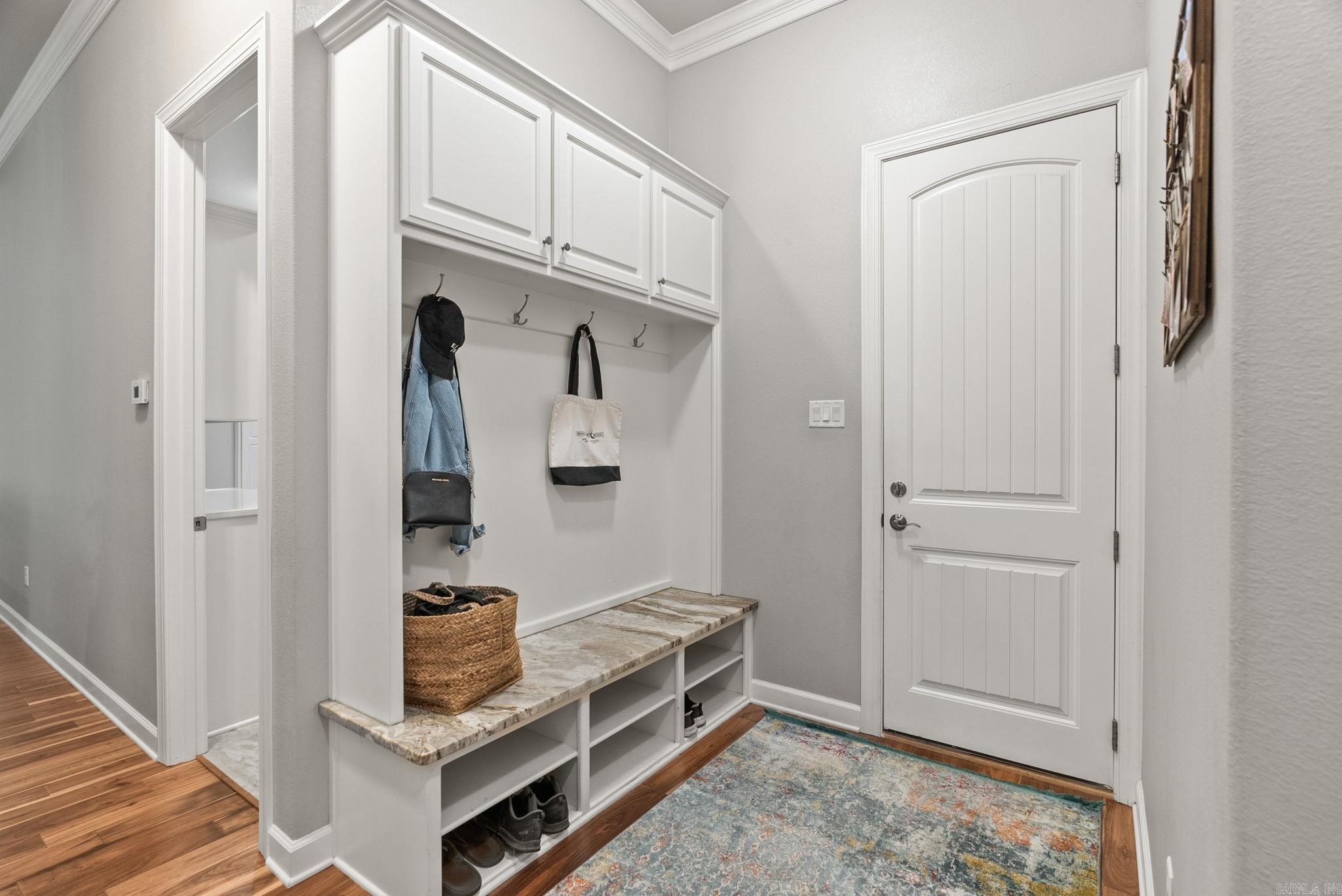 WOODLANDS EDGE - Residential