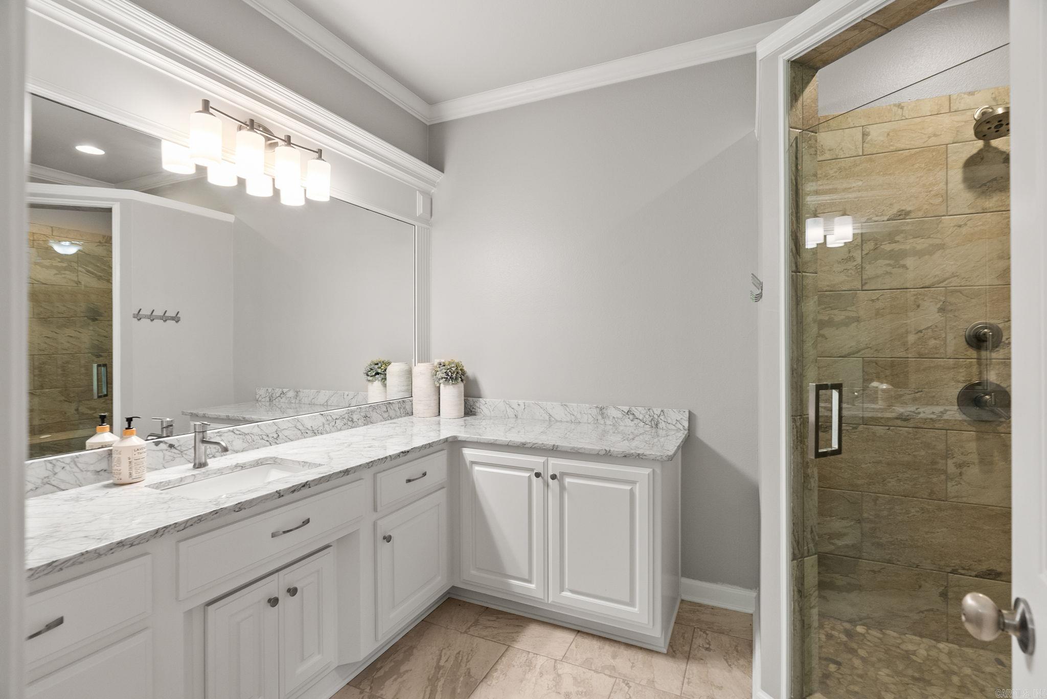 WOODLANDS EDGE - Residential