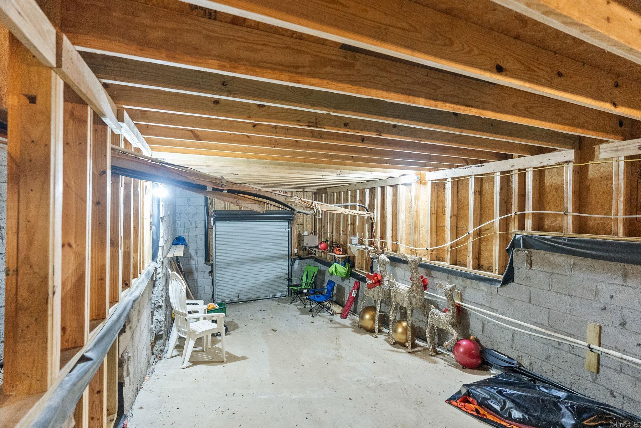 WOODLANDS EDGE - Residential